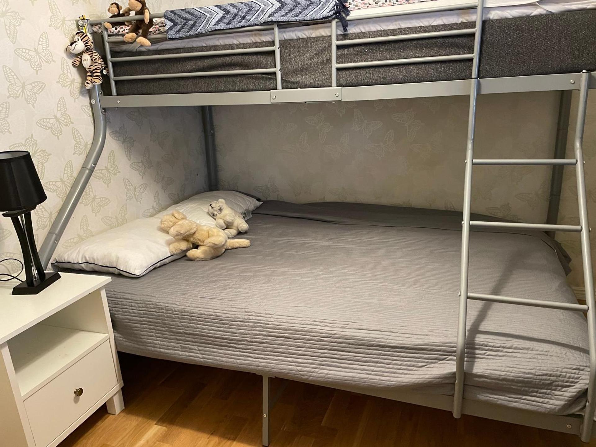 Luxury Villa by lake welcome you