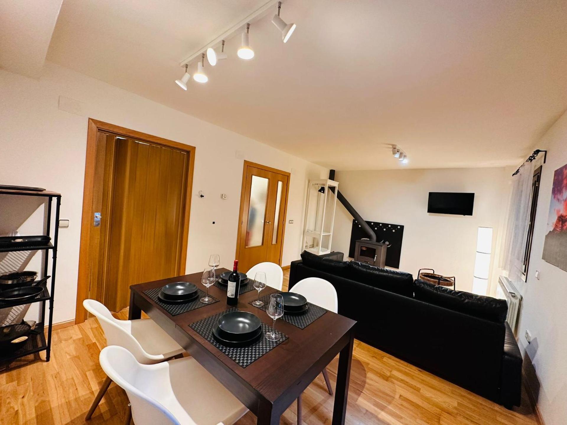 Communal lounge/ TV room