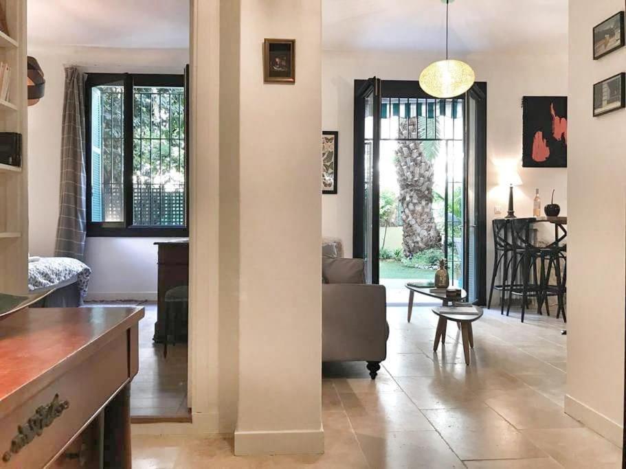 Homelivia, Luxueux Appartement avec Jardin privé