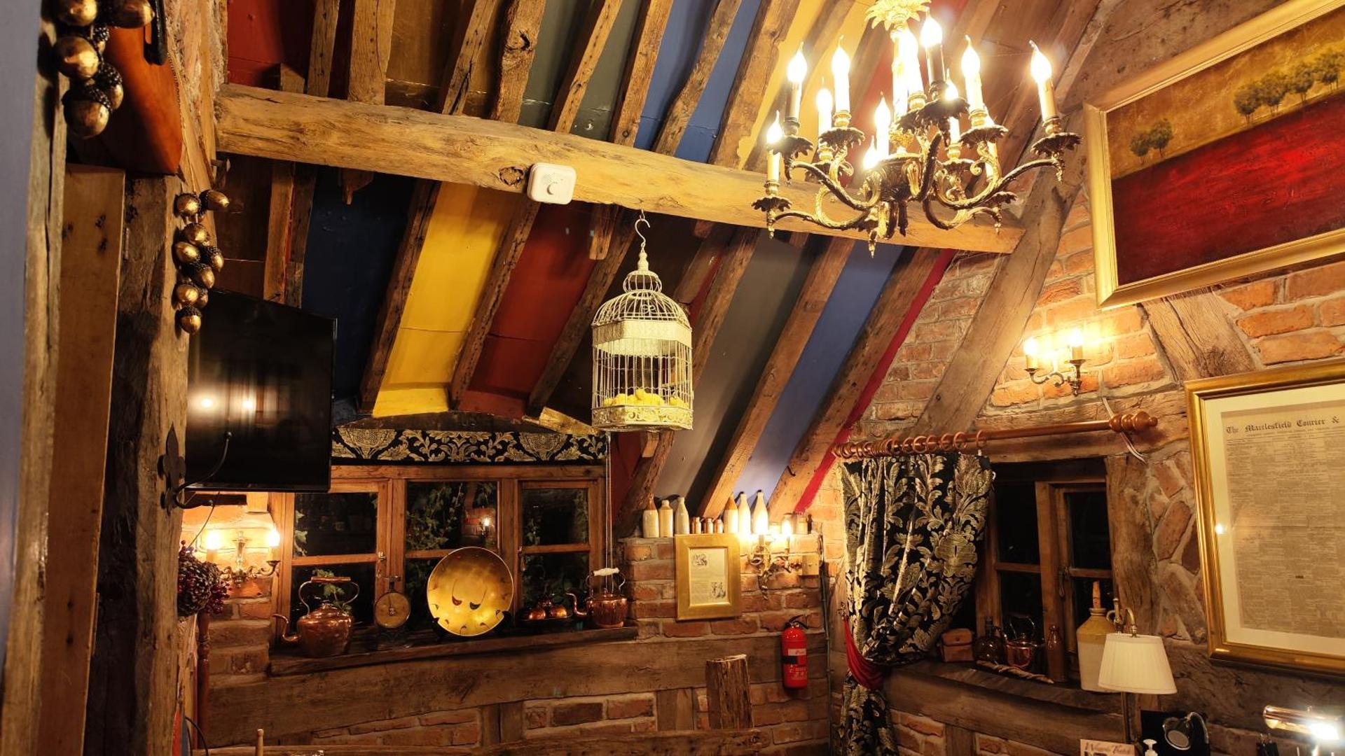 Wizards Thatch Luxury Suites