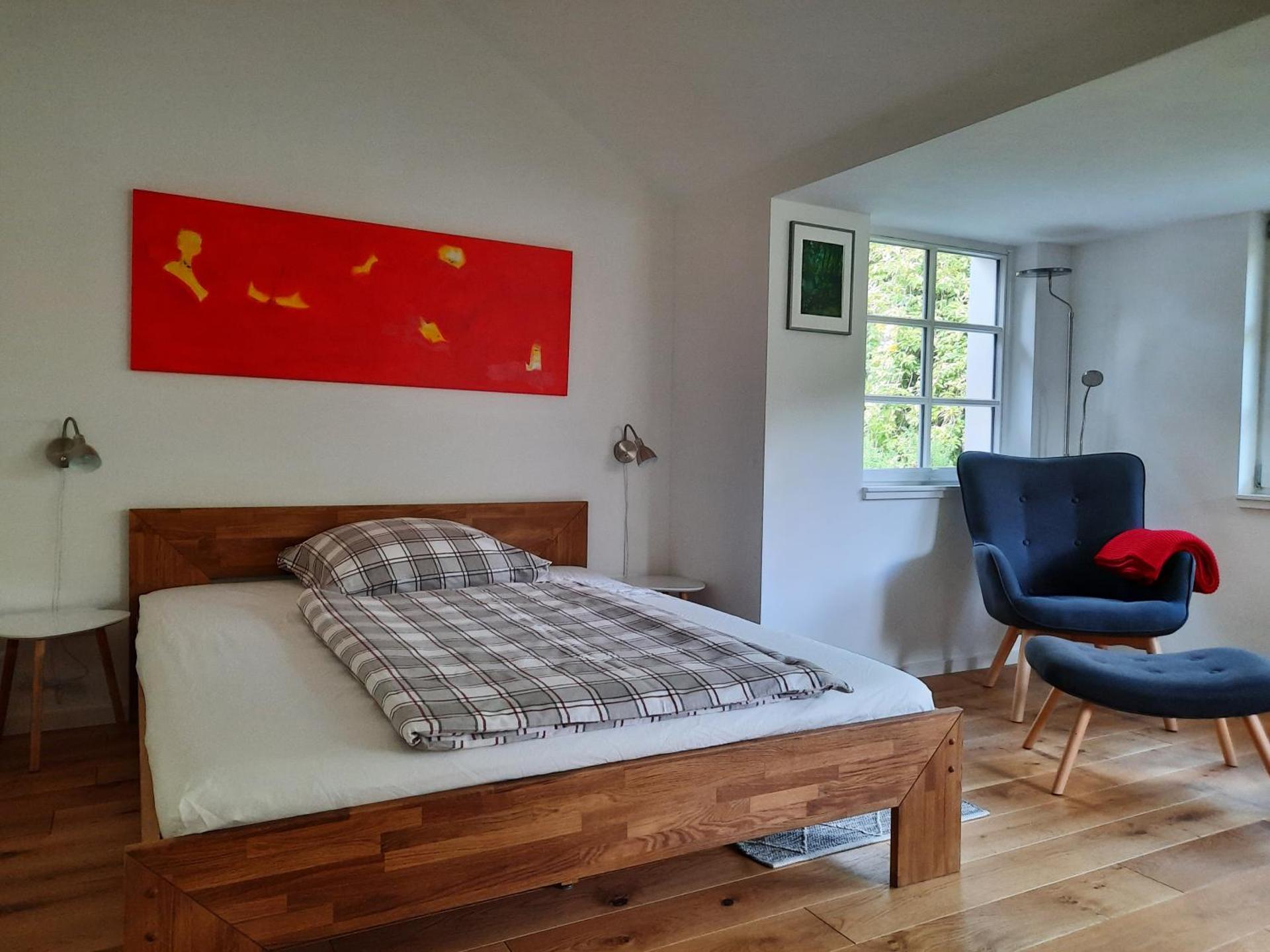 Photo of the whole room