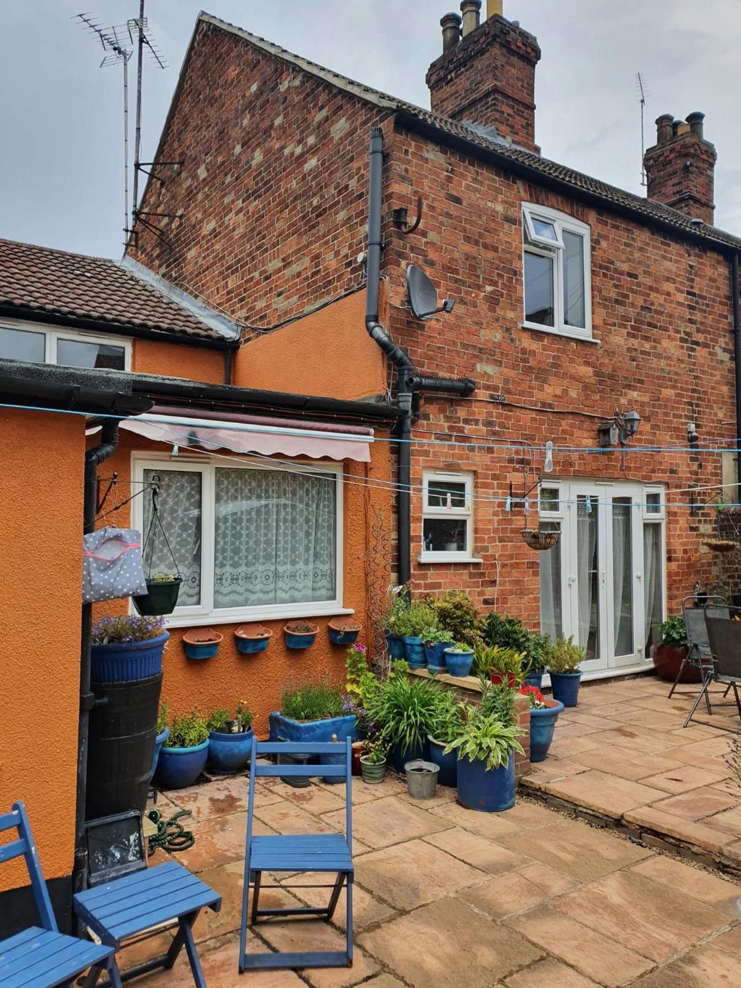 Riverside Guest House