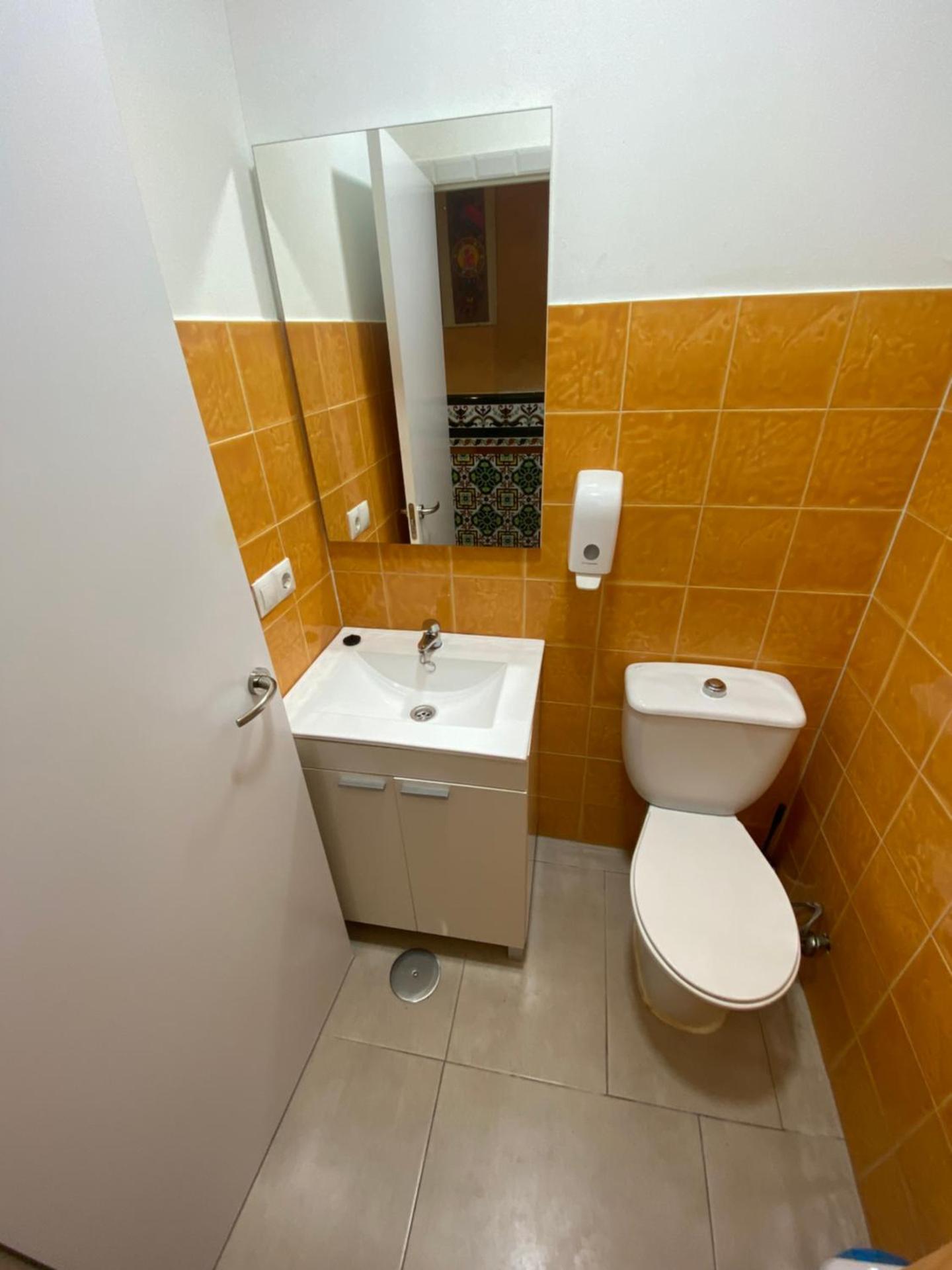 Hostal Avenida Andalucia - Solo Adultos