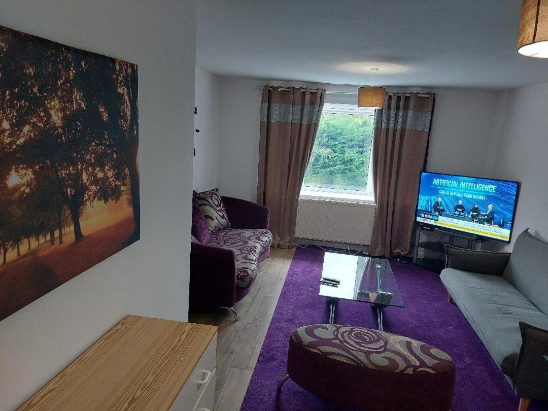 Superb 2 bedroom flat, sleeps 6