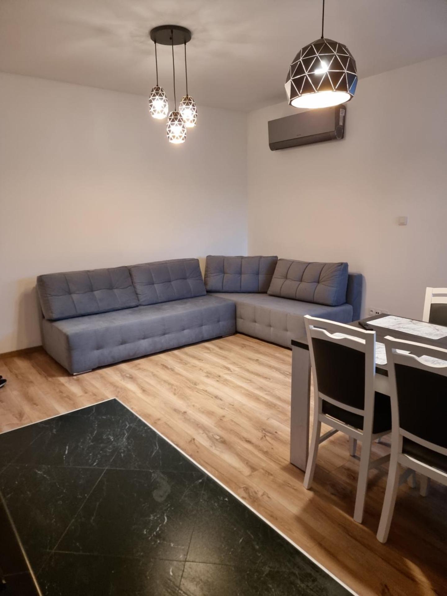 Apartament Oporowska 22