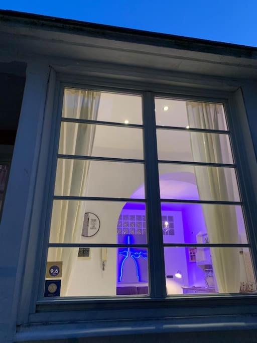 AT Home 128 : little garden in the city