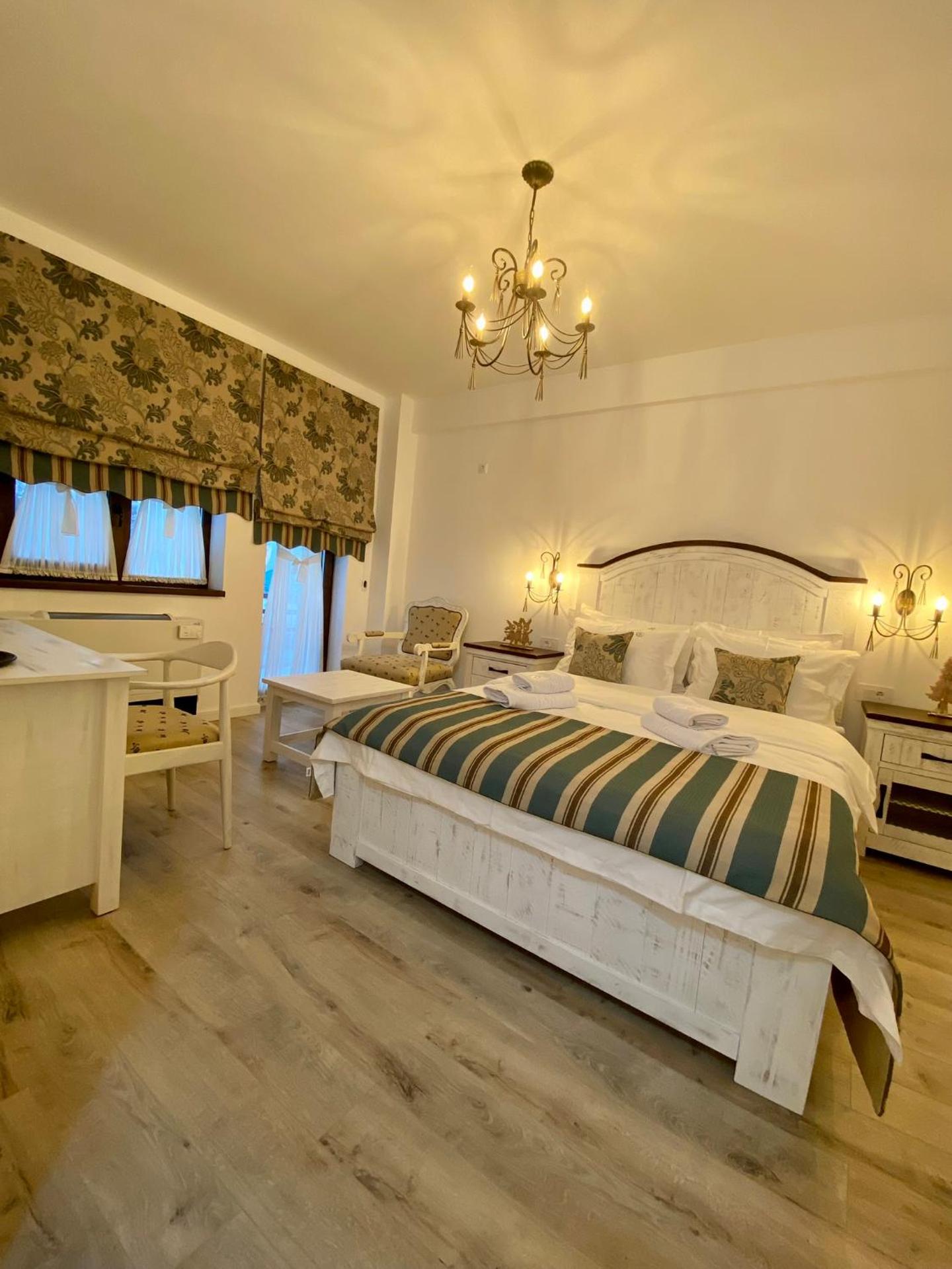 Pensiunea Charlotte Boutique