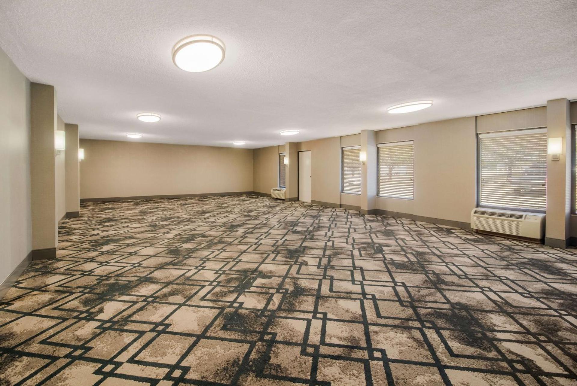 Meeting/conference room