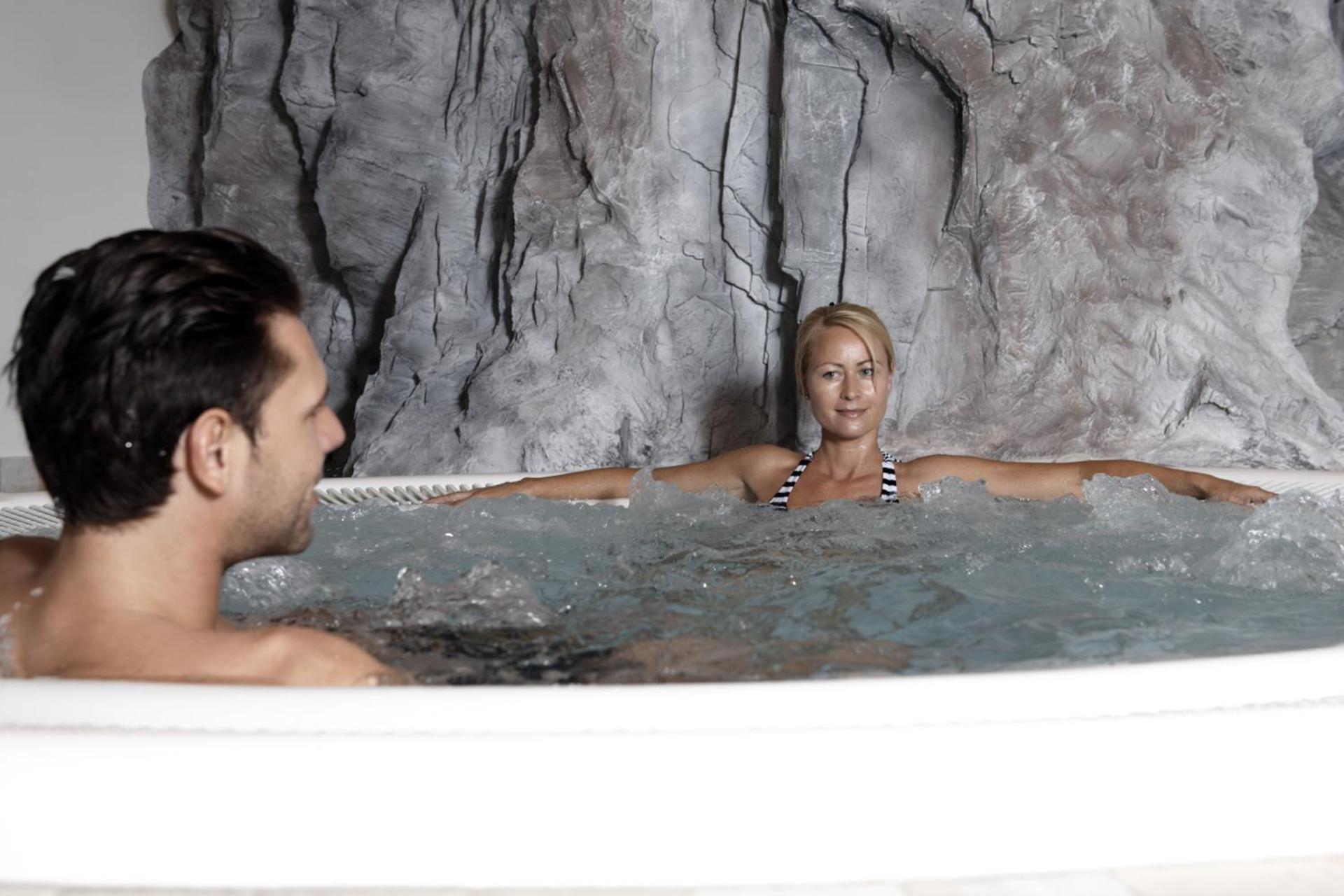 Spa and wellness centre/facilities