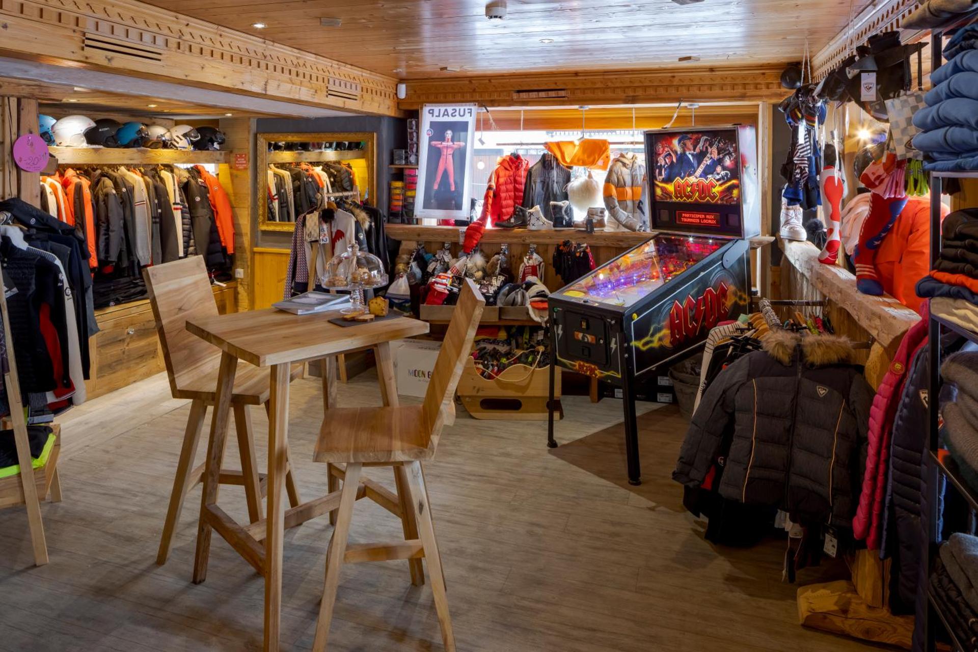 le A by neige et roc