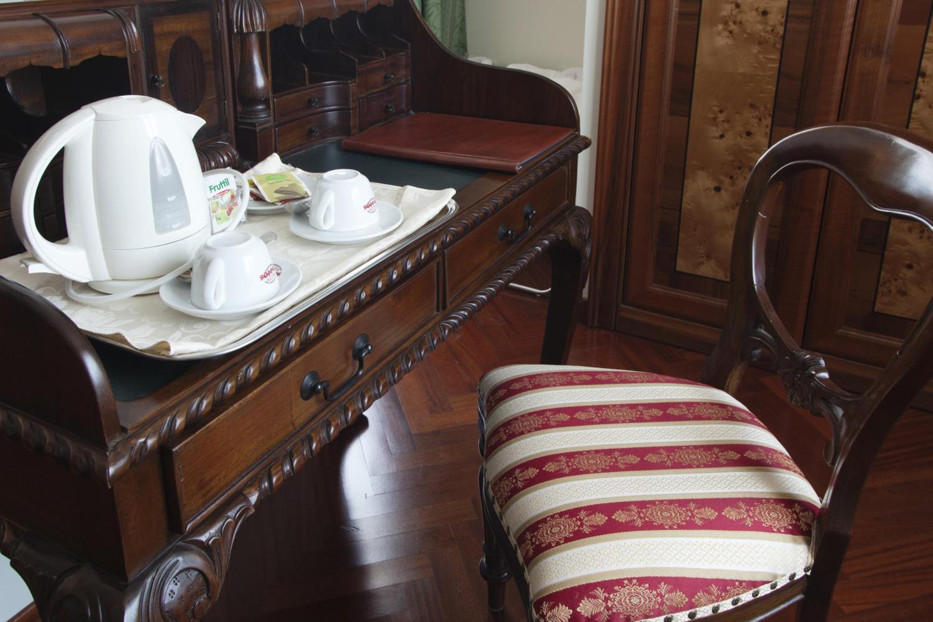 Coffee/tea facilities