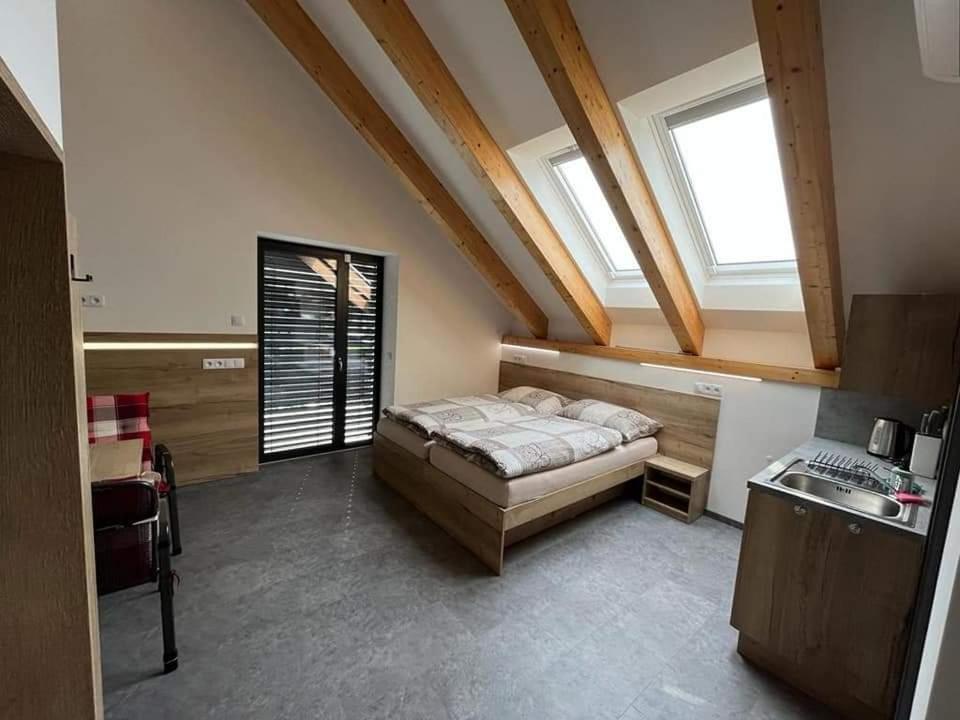 Penzion Kunc - Ubytování v soukromí - Borová 607, Příbram - Střední Čechy