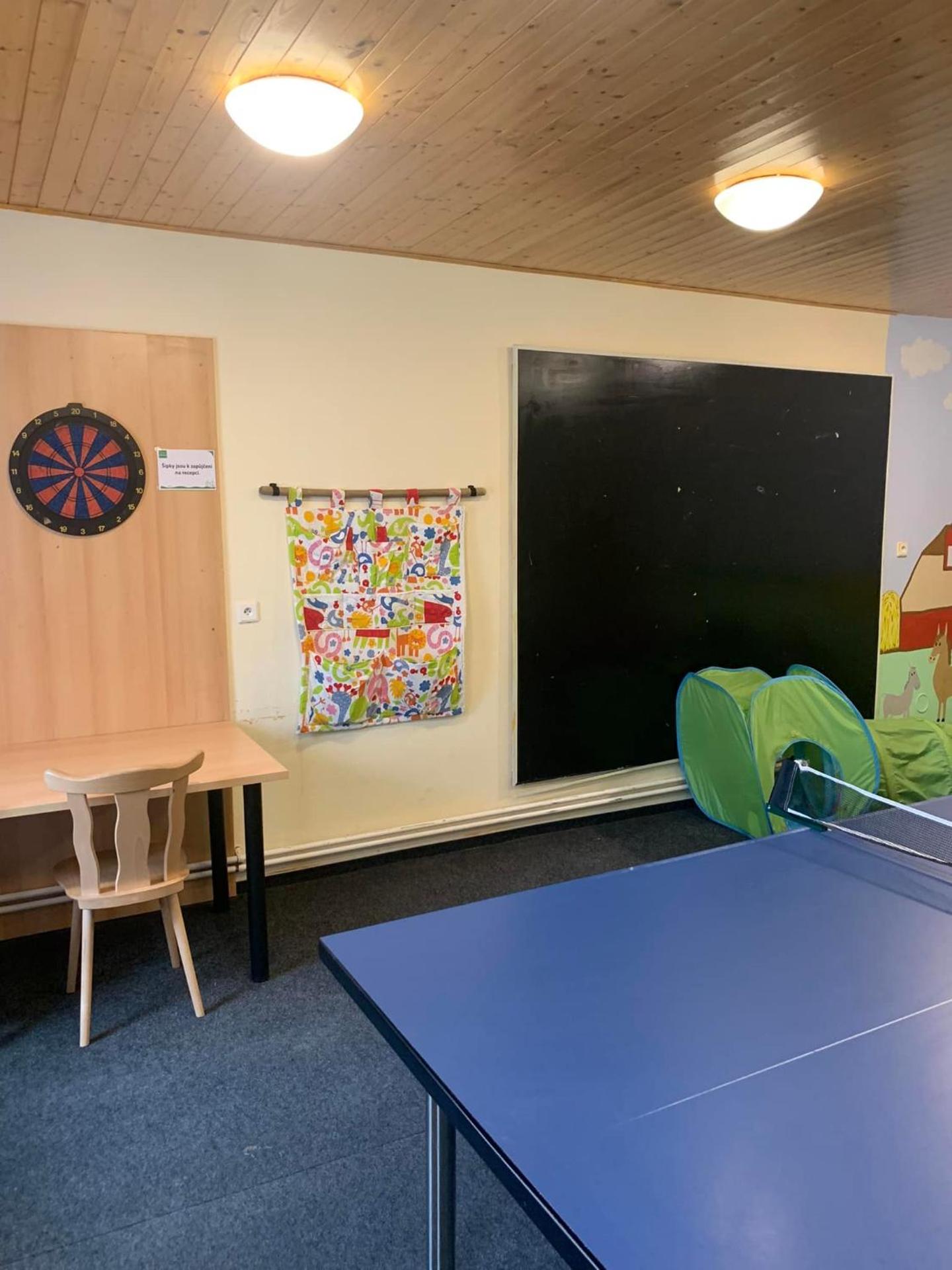 Communal lounge/ TV room