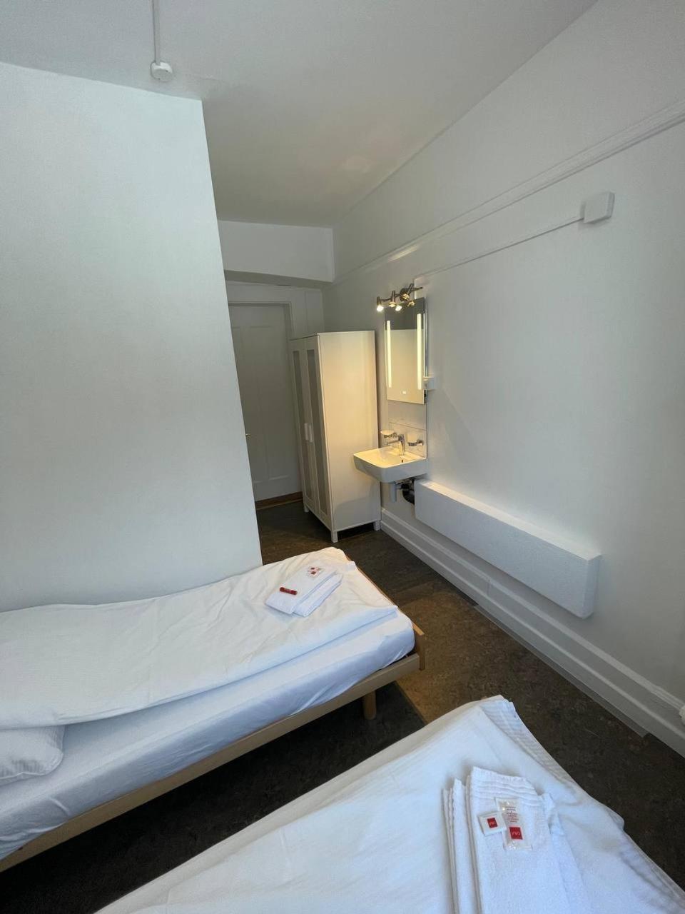 Dobbeltværelse med eget badeværelse