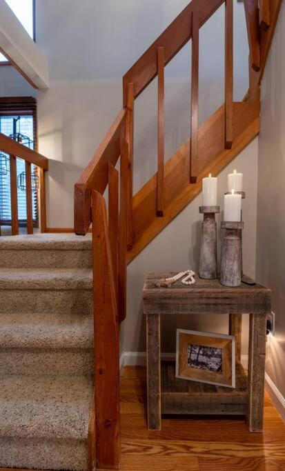 Charming Corner Newly Furnished Townhome