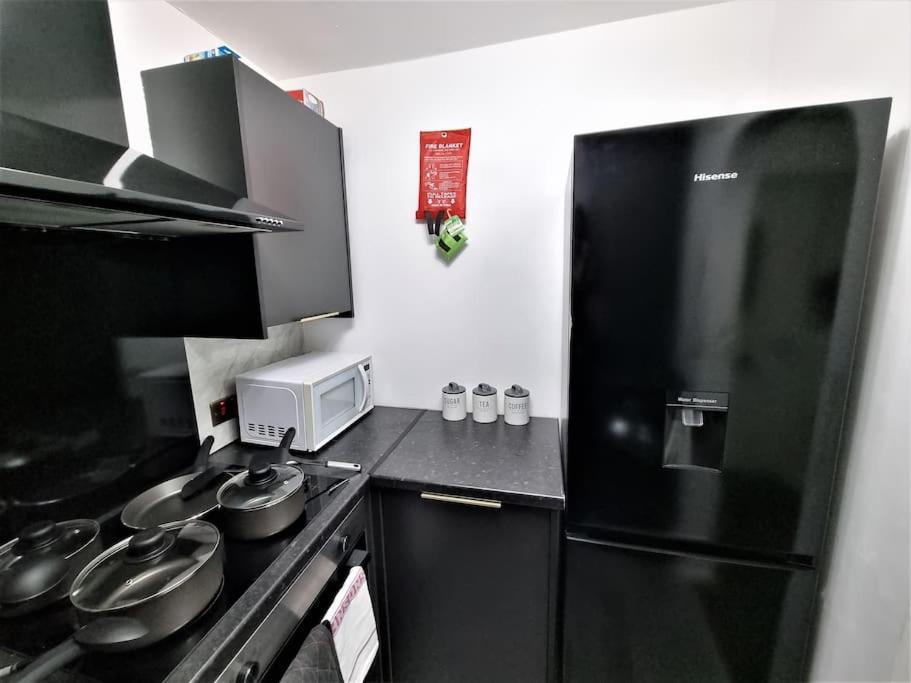 *5SM* Setup for your most relaxed & amazing stay + Free Parking + Free Fast WiFi *