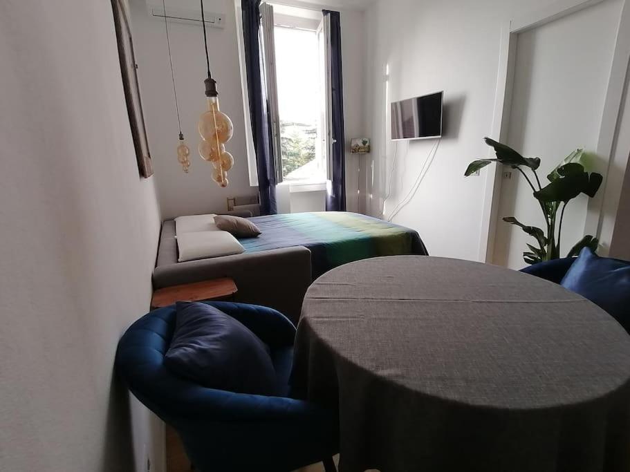 New Cozy Studio 7 Metro stops to DUOMO!