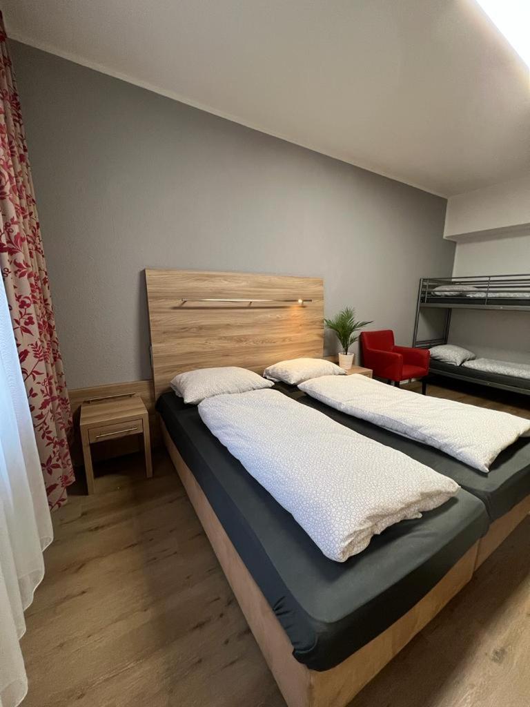 Classic Quadruple Room