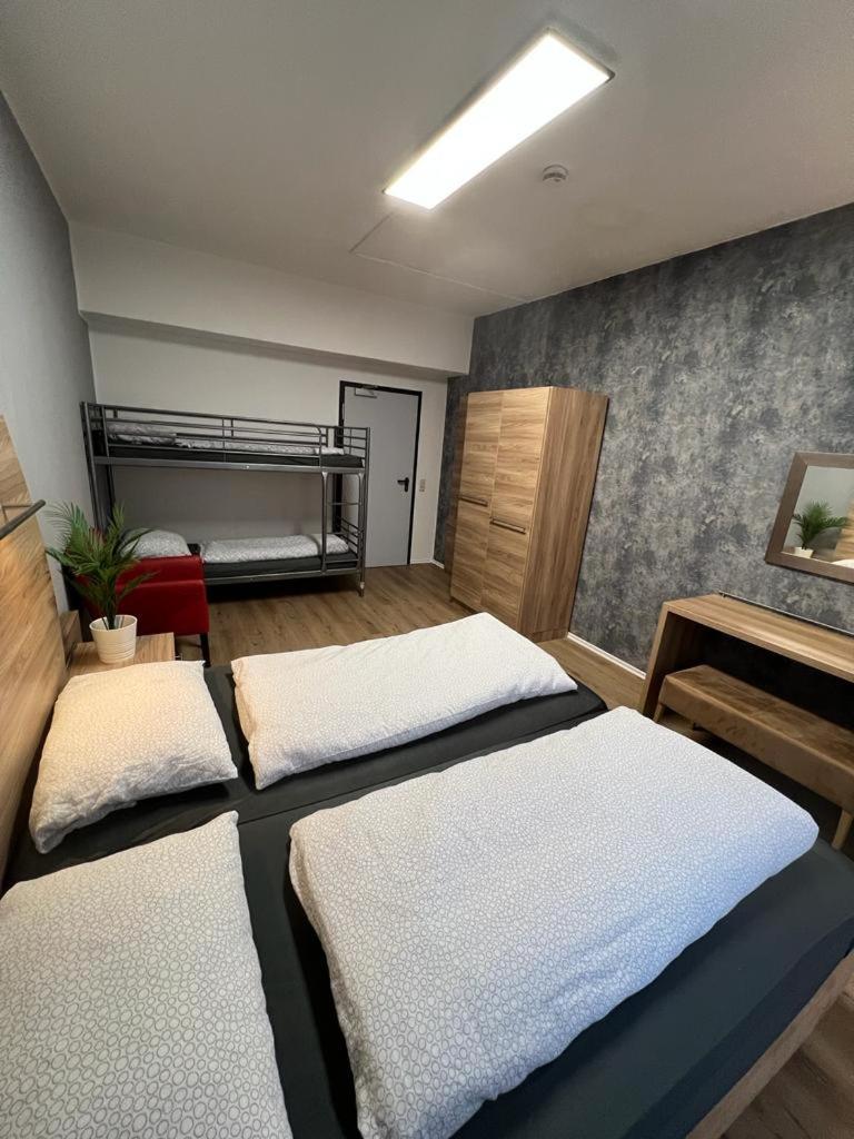 Classic Quadruple Room