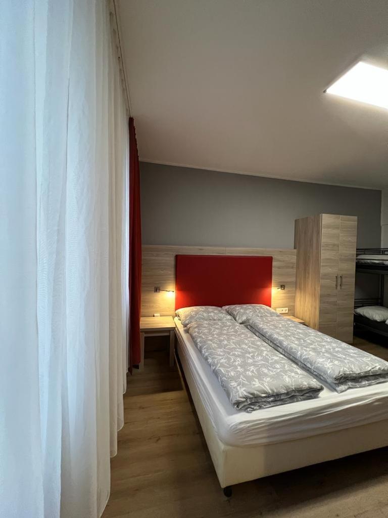 Classic Quadruple Room