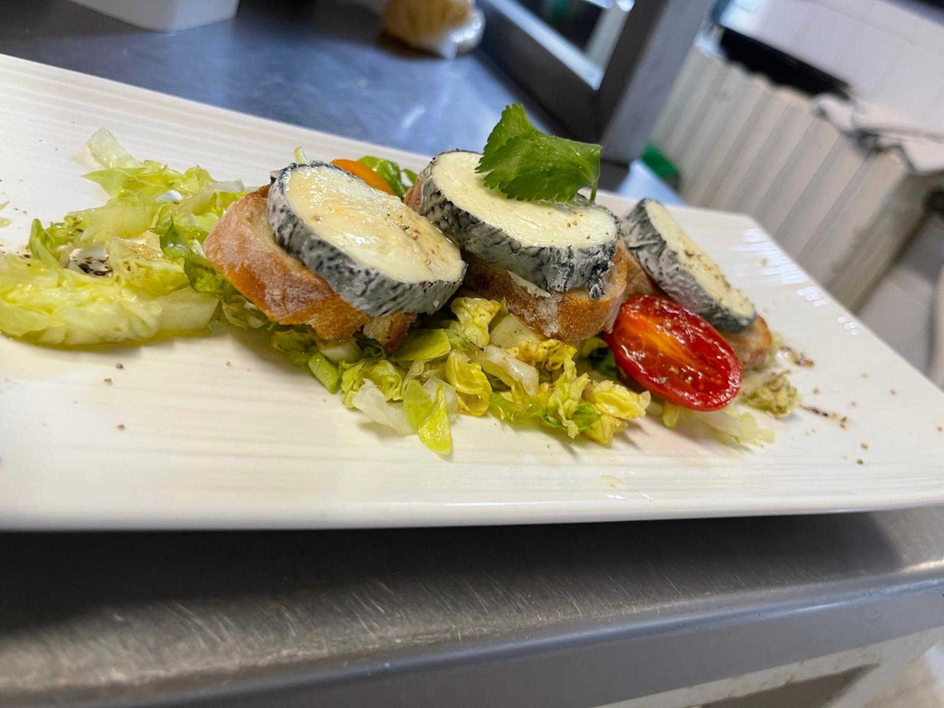 Hôtel restaurant le Grand Monarque Donzy