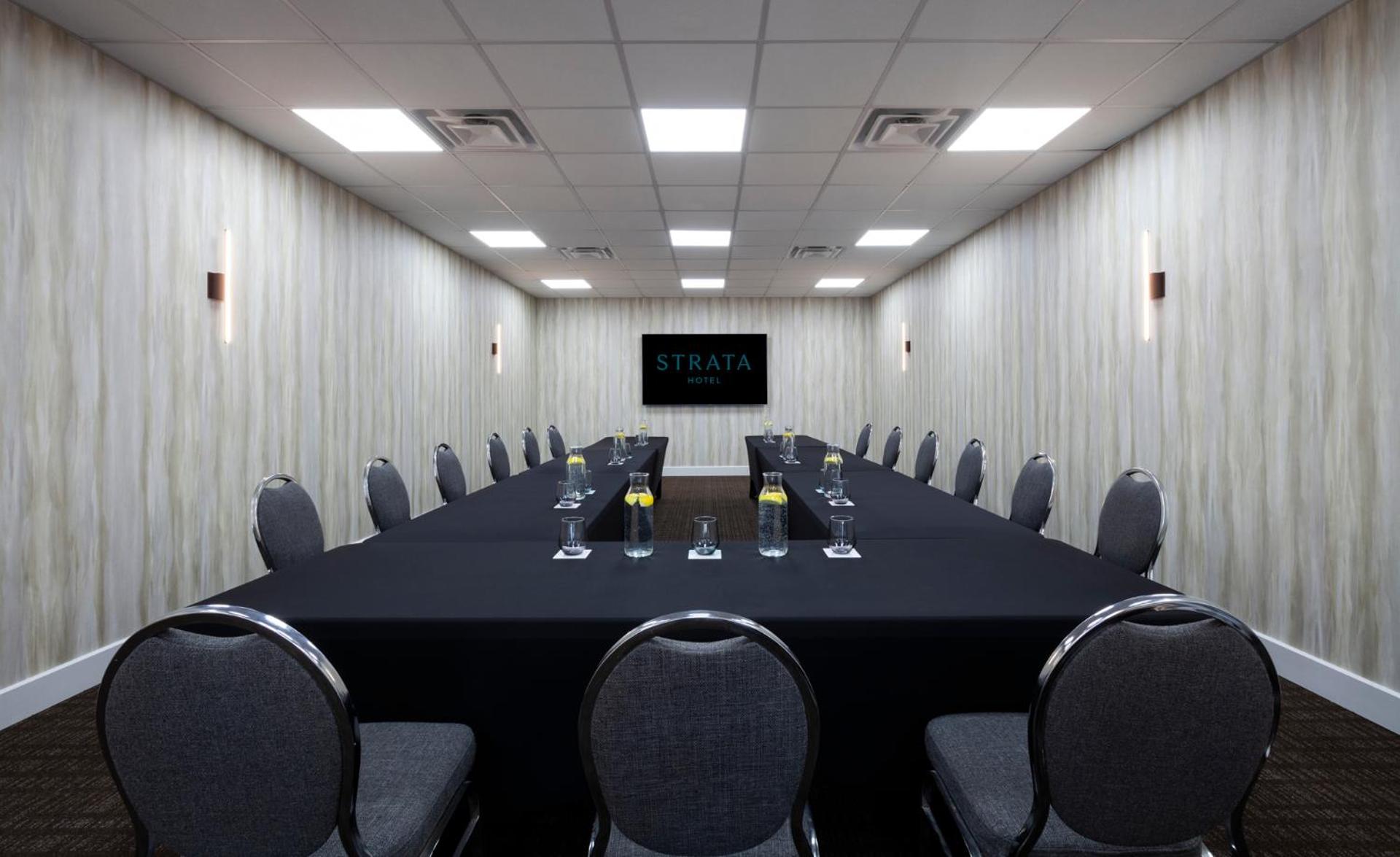 Meeting/conference room