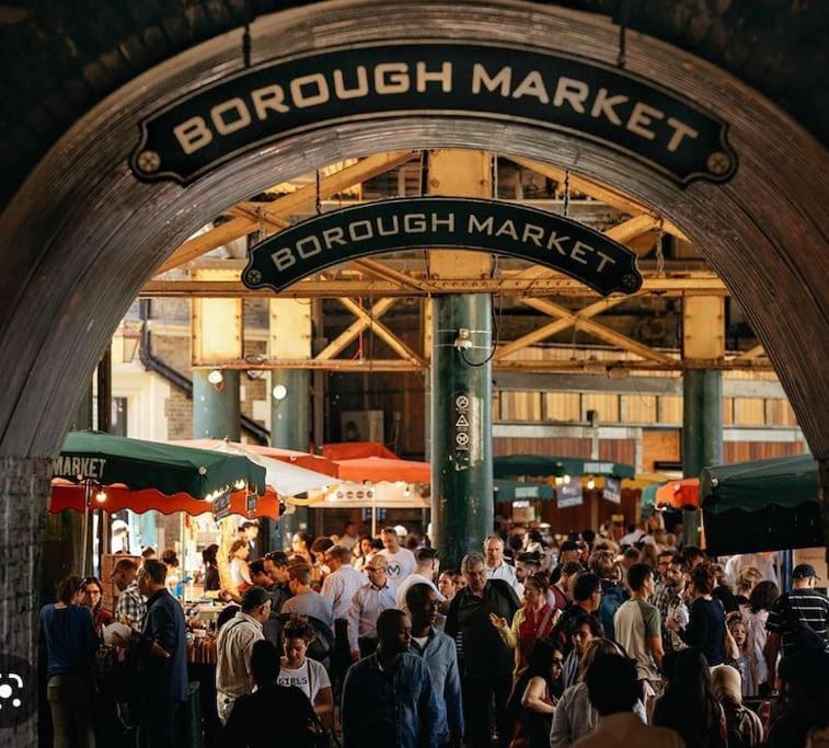 Spacious 2 Bed Urban Jungle Flat, Central London