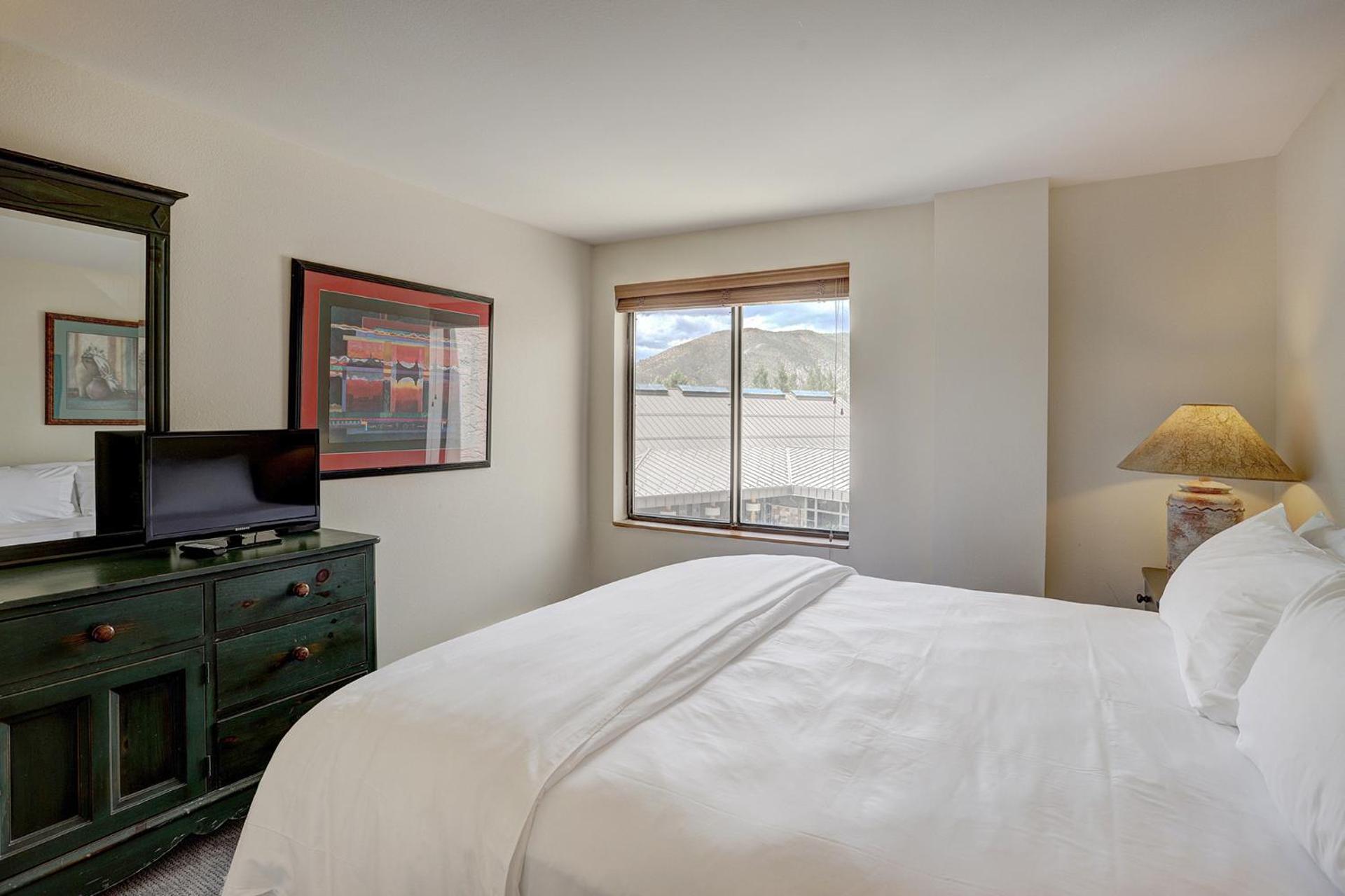 Seasons at Avon, A Vail Resorts Property