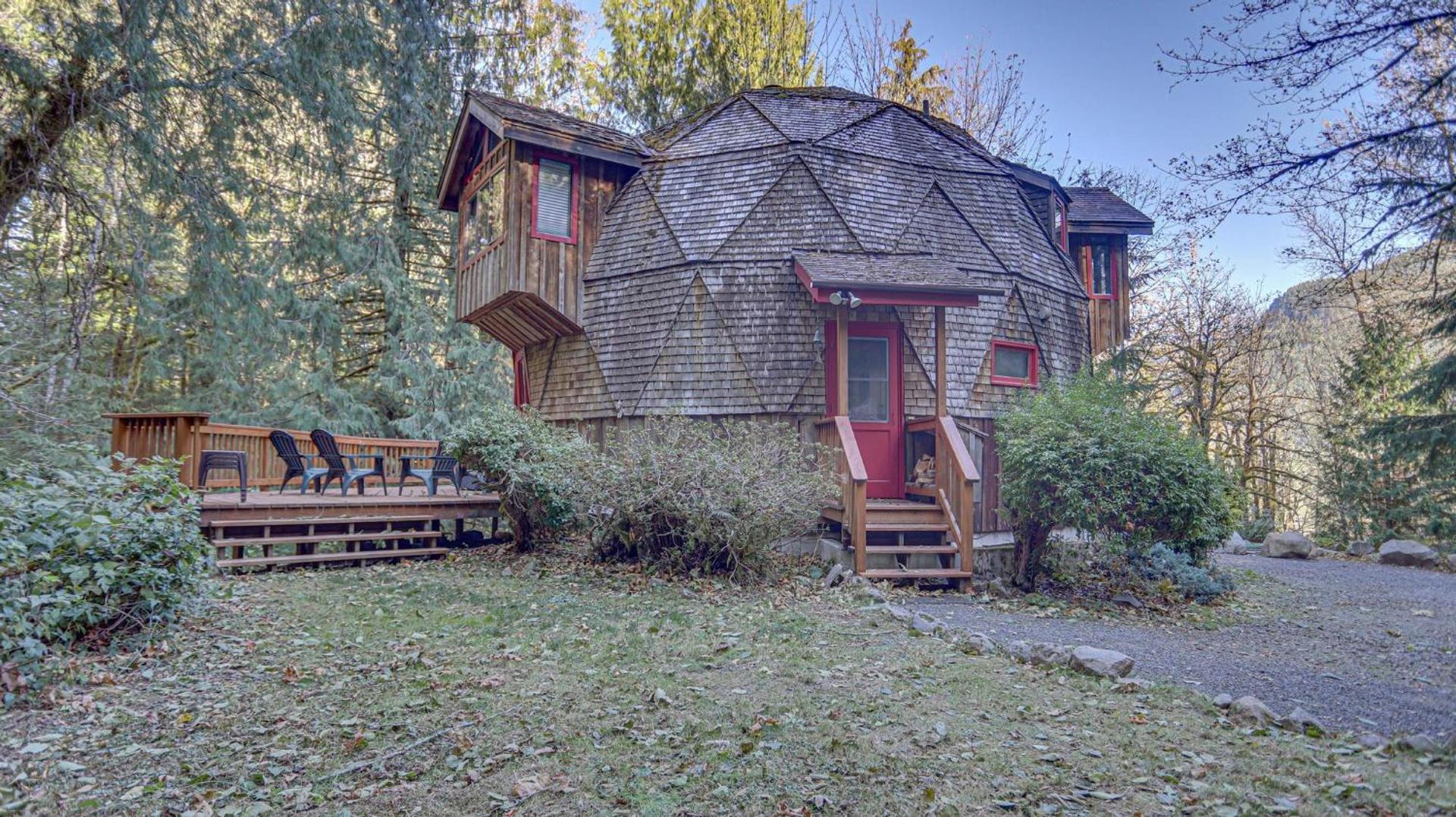 Cedar Creek Hideaway - Meredith Lodging