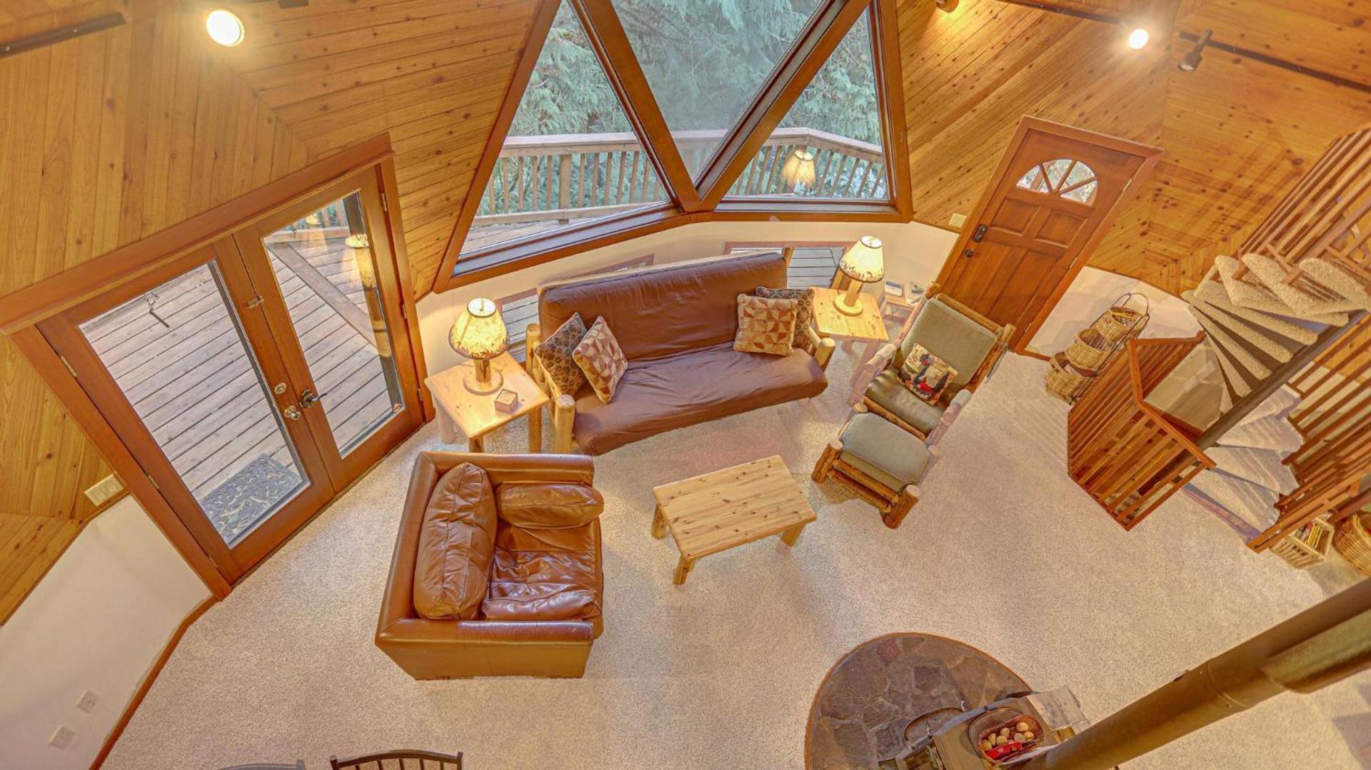 Cedar Creek Hideaway - Meredith Lodging