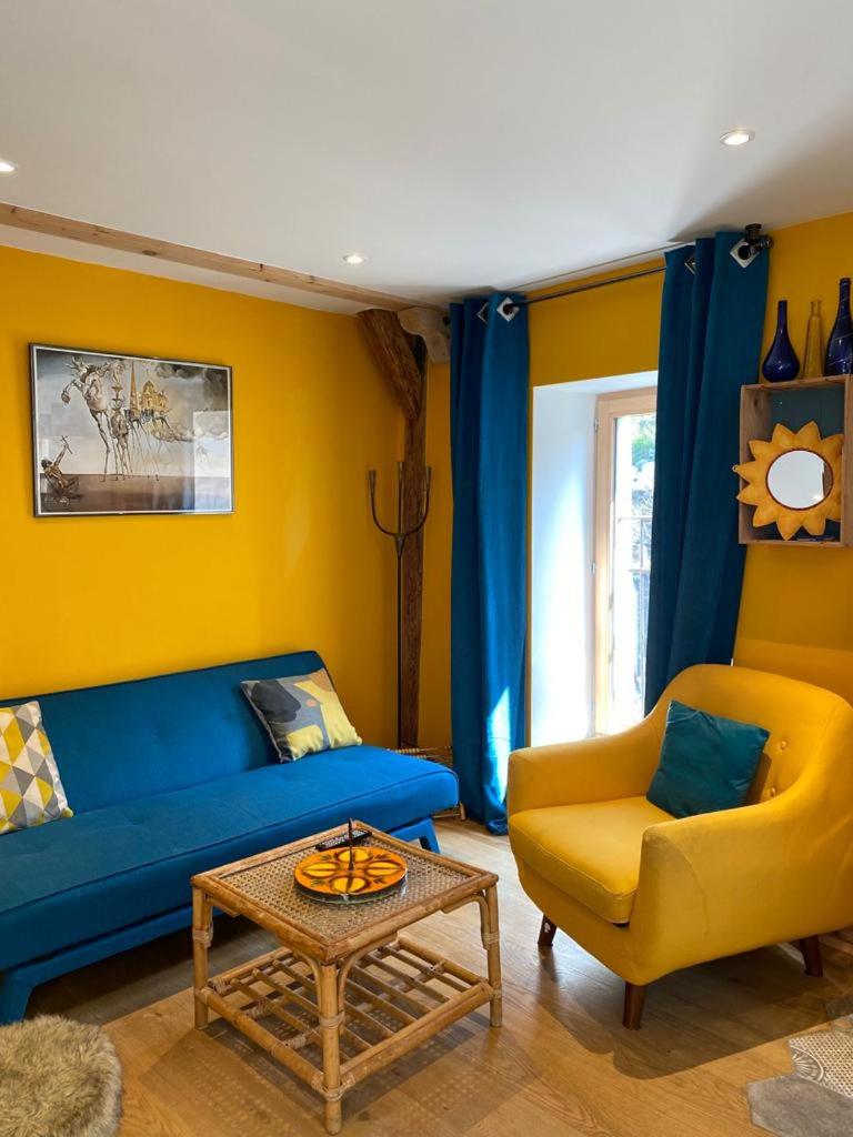 Au Cheval Blanc - appartements et chambres d'hôtes