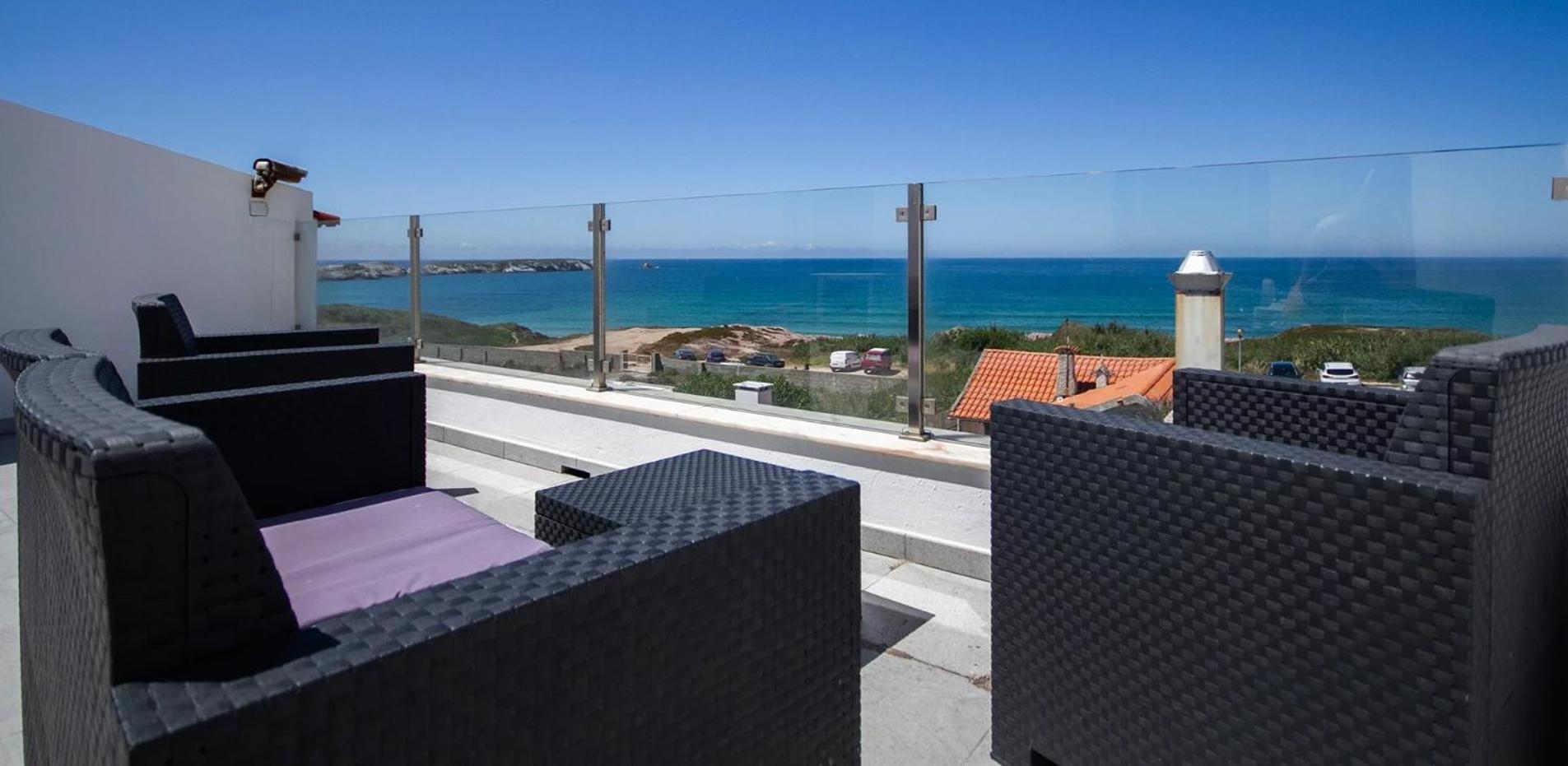 Peniche Surfcamp Hostel