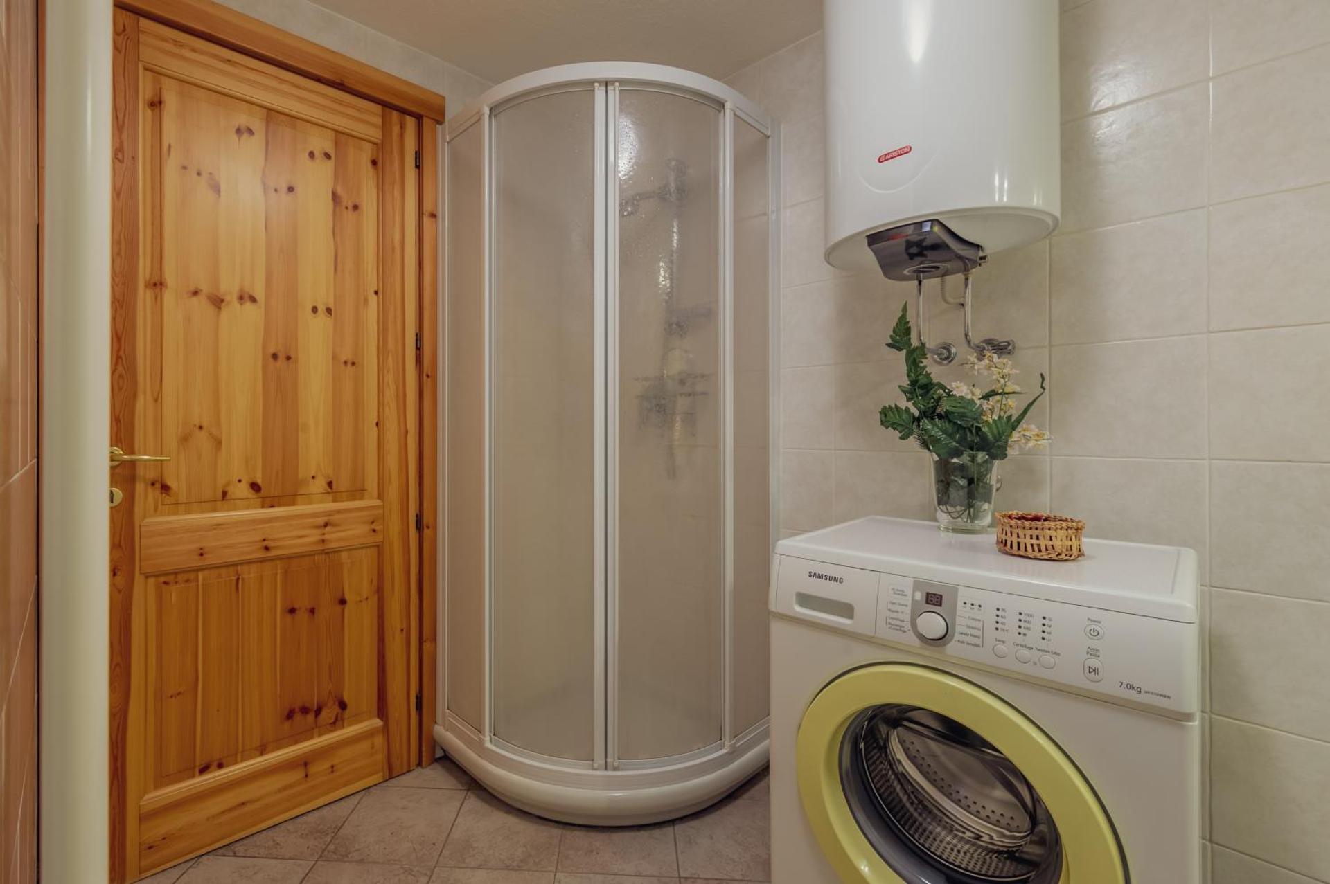 LA LEITERY DU MONT BLANC 1 - Comfort e Posto auto - COUR 0140