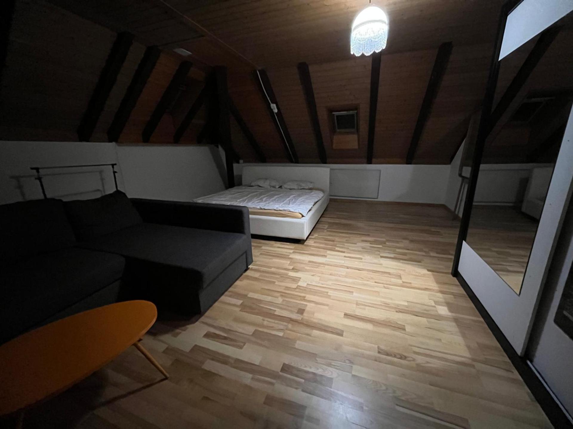 Private room for long term rent 1000-1200CHF per month