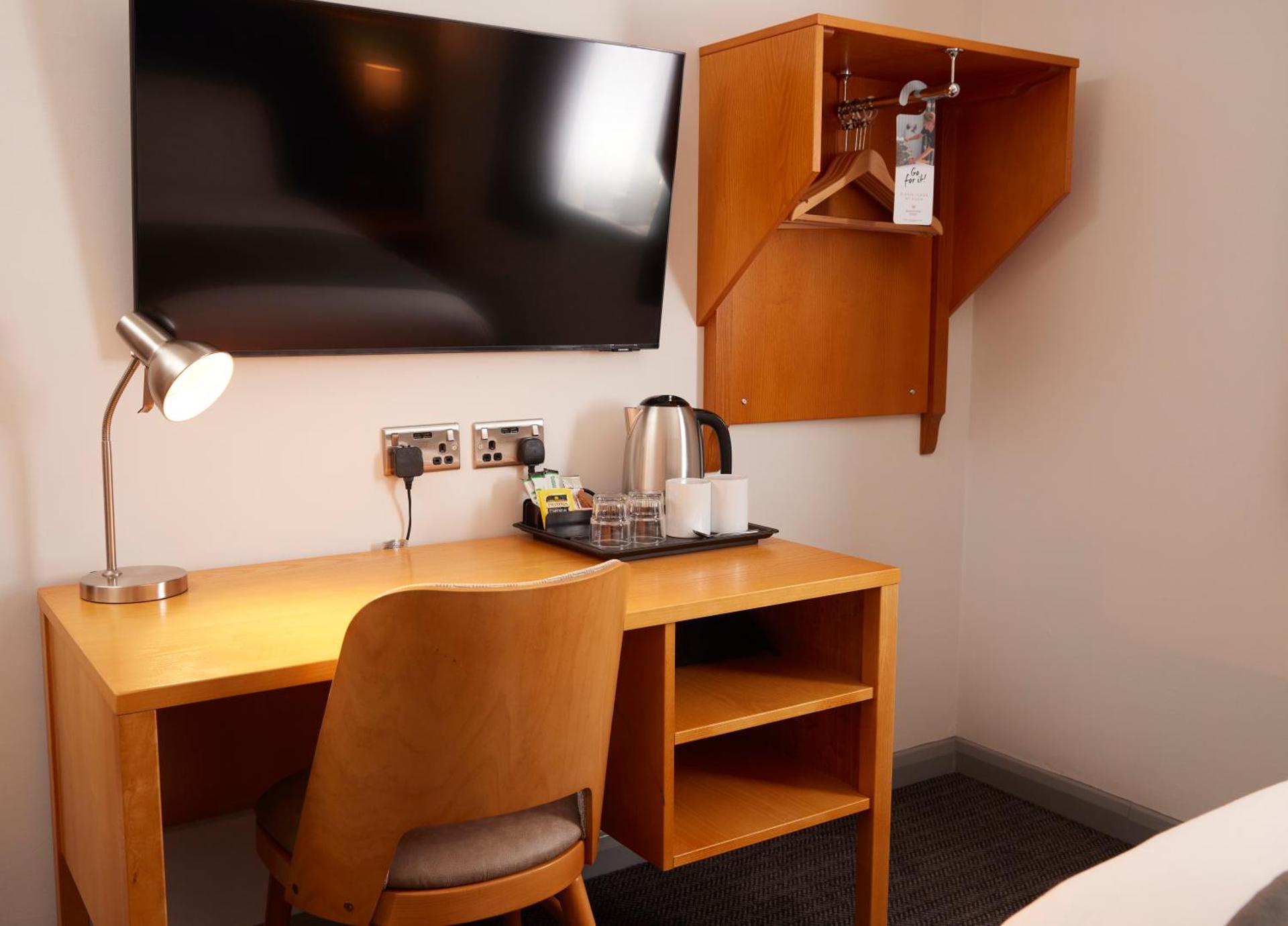 Coffee/tea facilities