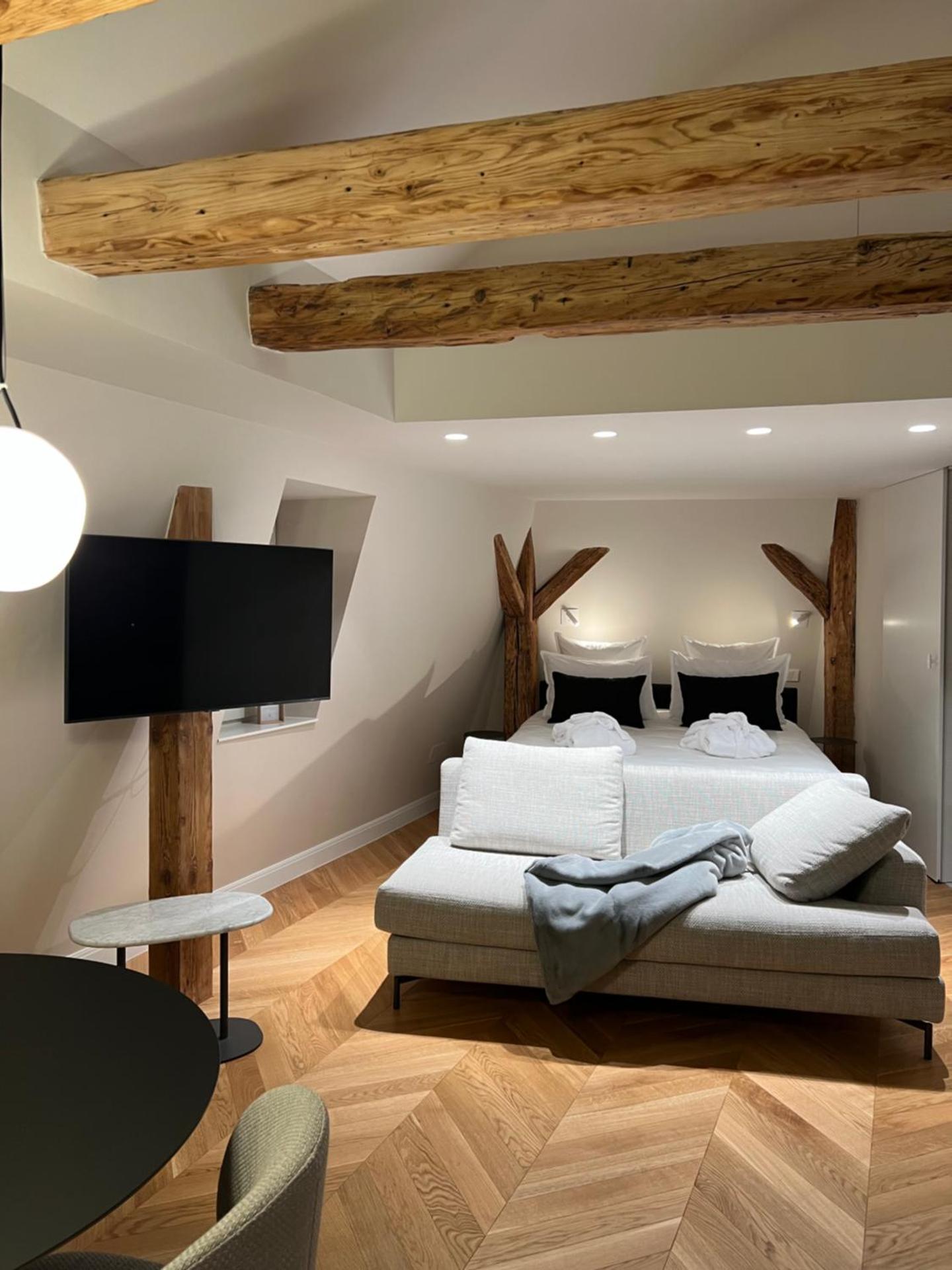 O verso du Château - STUDIO 22