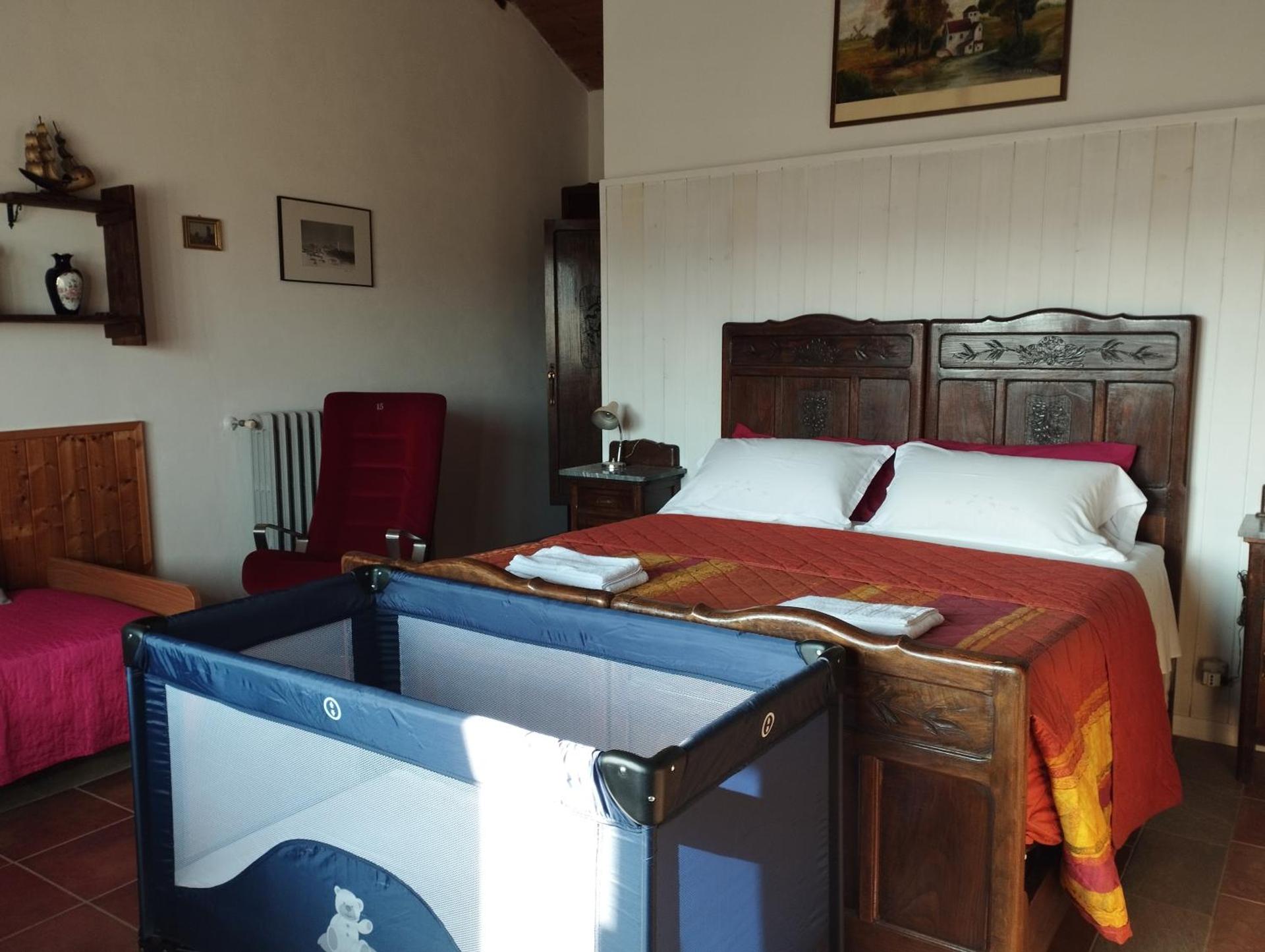 Triple Room with Private Bathroom