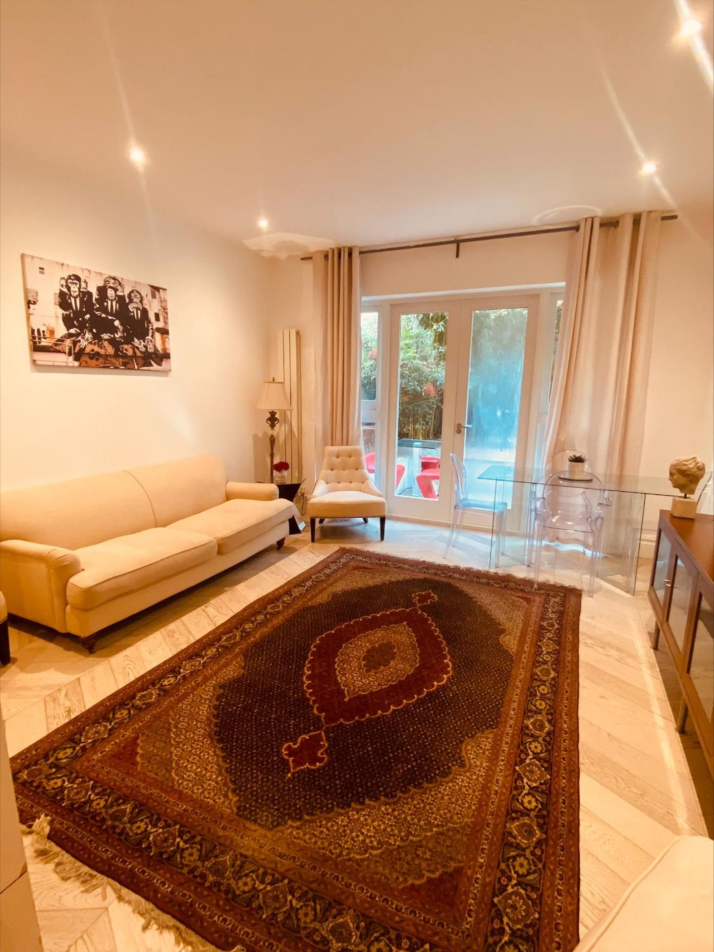 Kensington Garden Suite - 2 bedrooms