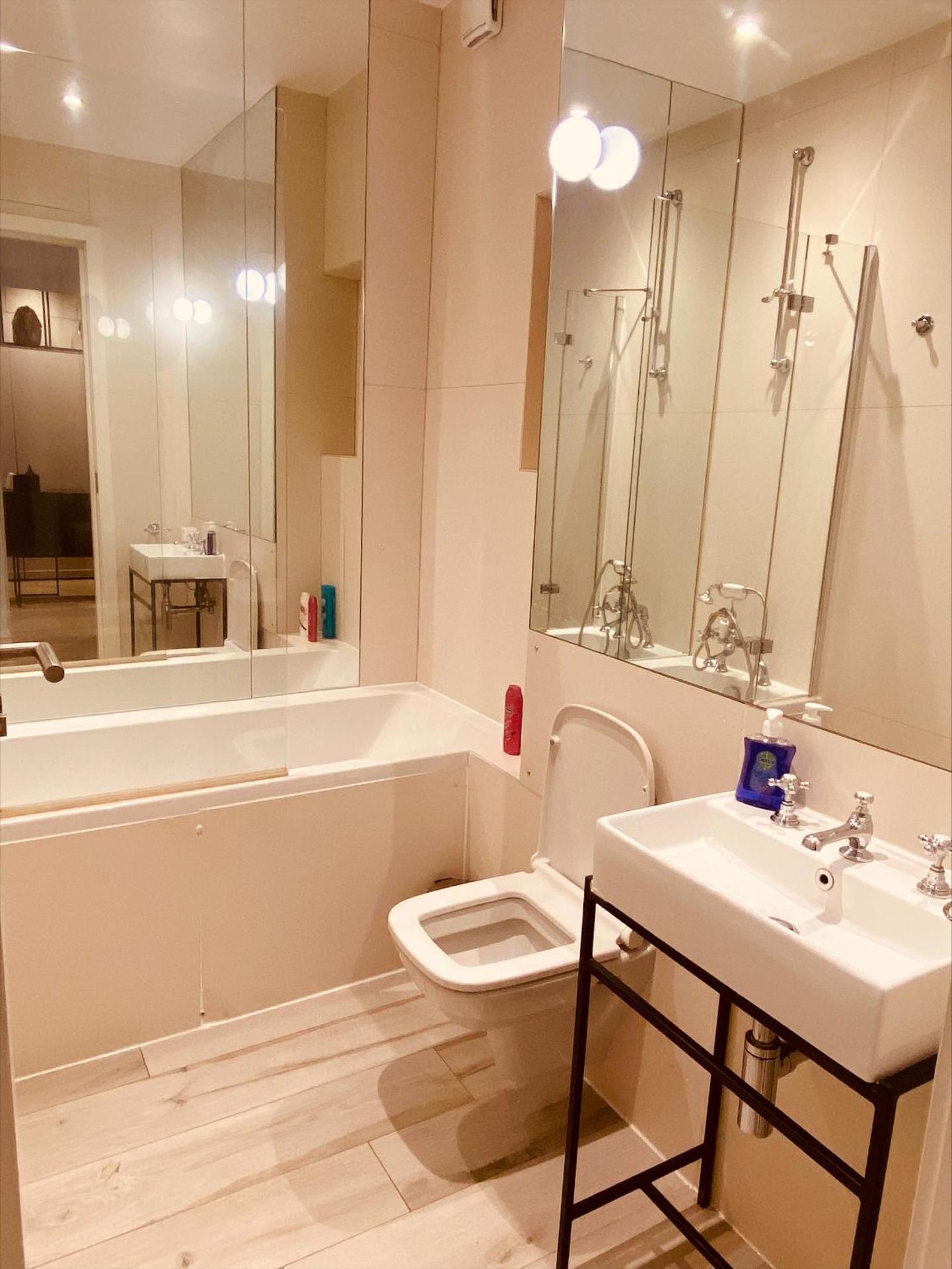 Kensington Garden Suite - 2 bedrooms