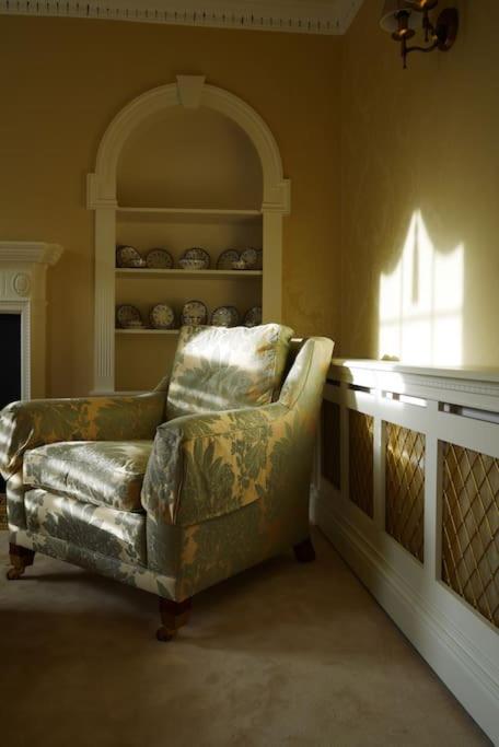 Luxury 2 bed Georgian Townhouse, Old Portsmouth