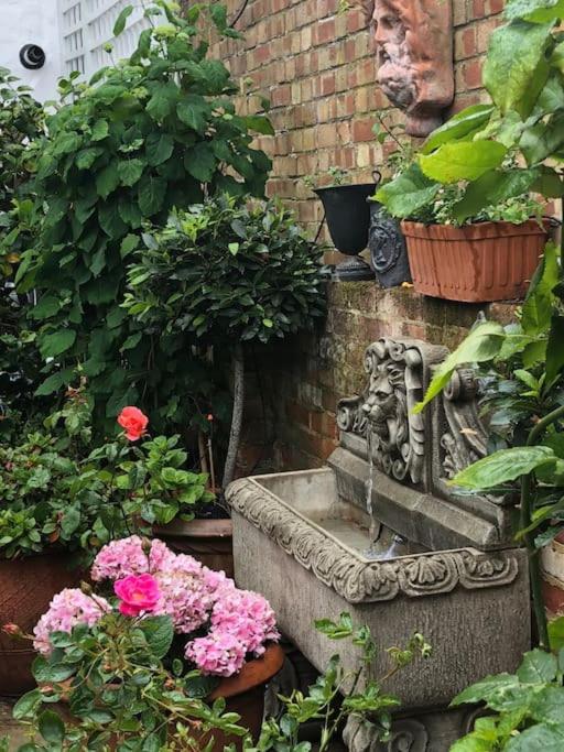 Luxury 2 bed Georgian Townhouse, Old Portsmouth