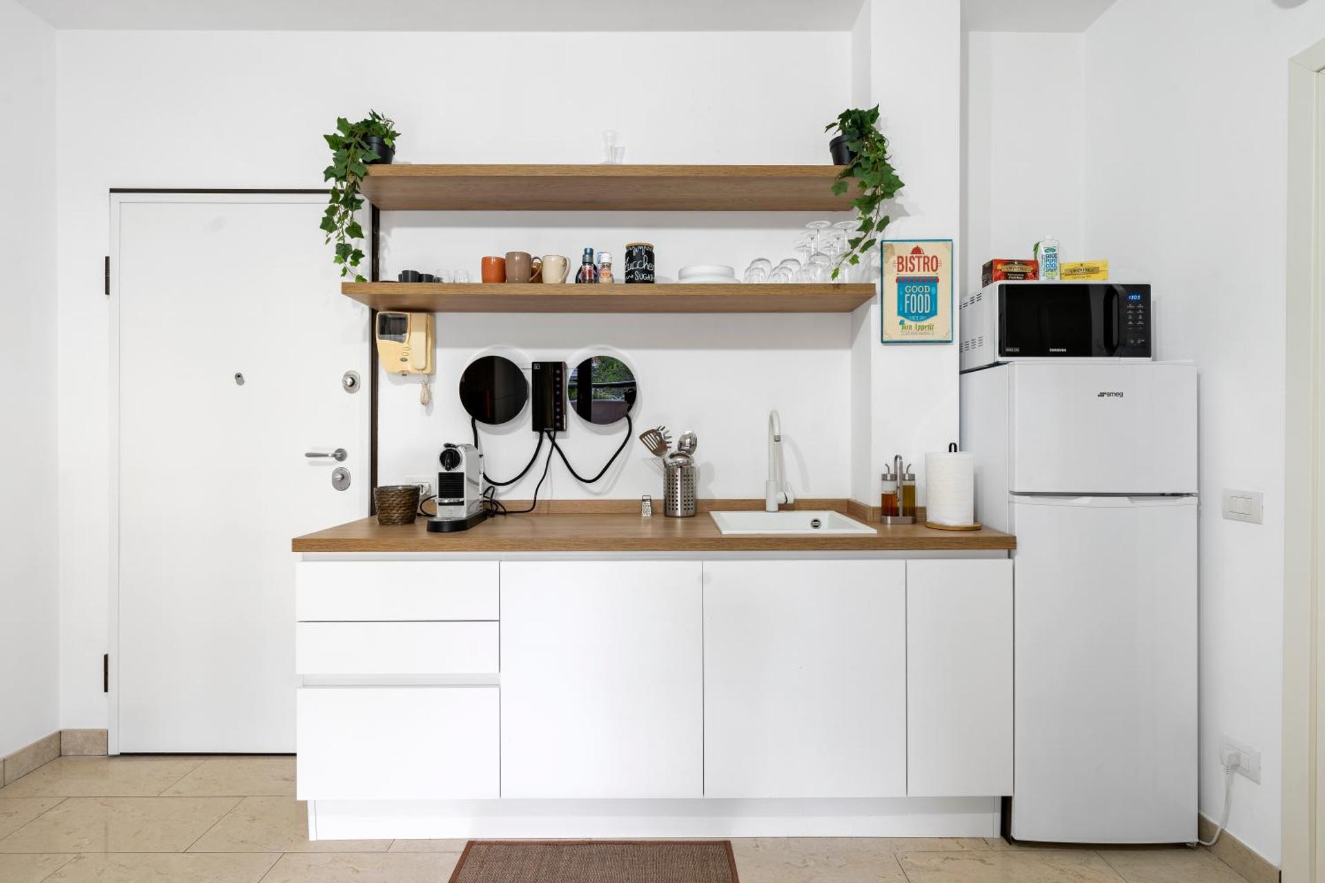 Coffee/tea facilities