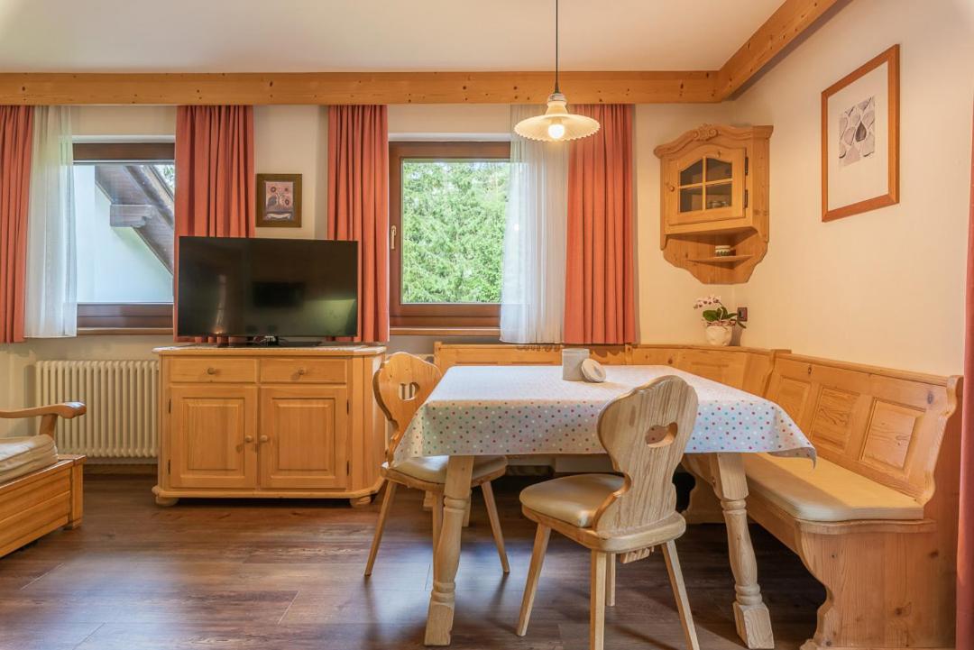 One-Bedroom Apartment (4 Adults)