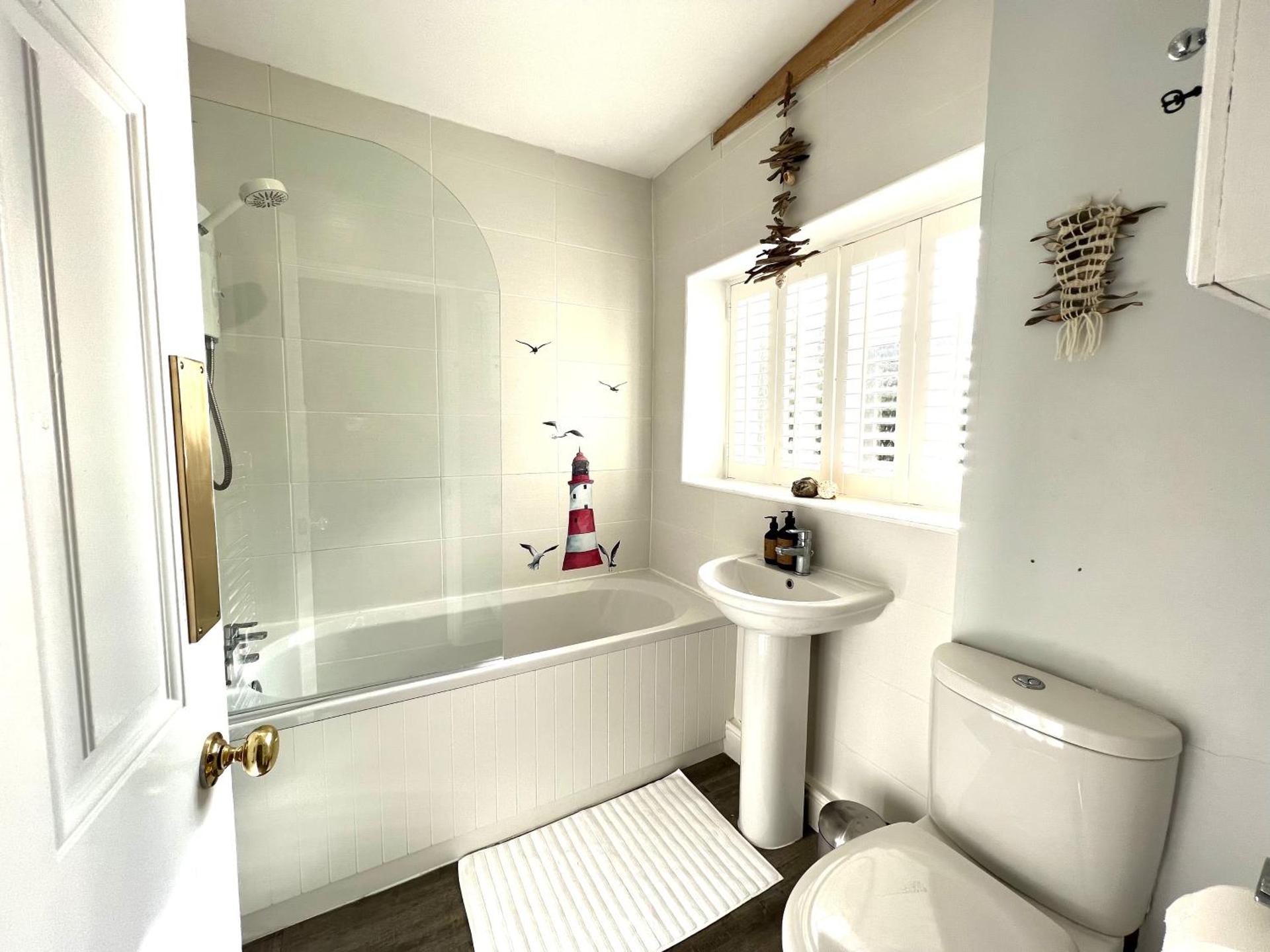 Church View a first floor apartment in the heart of historic Topsham