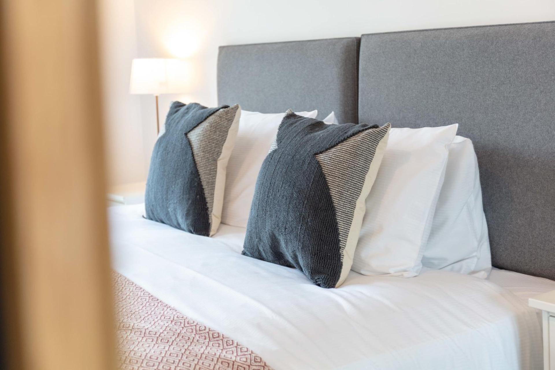 No27 The Barclay - Donnini Apartments