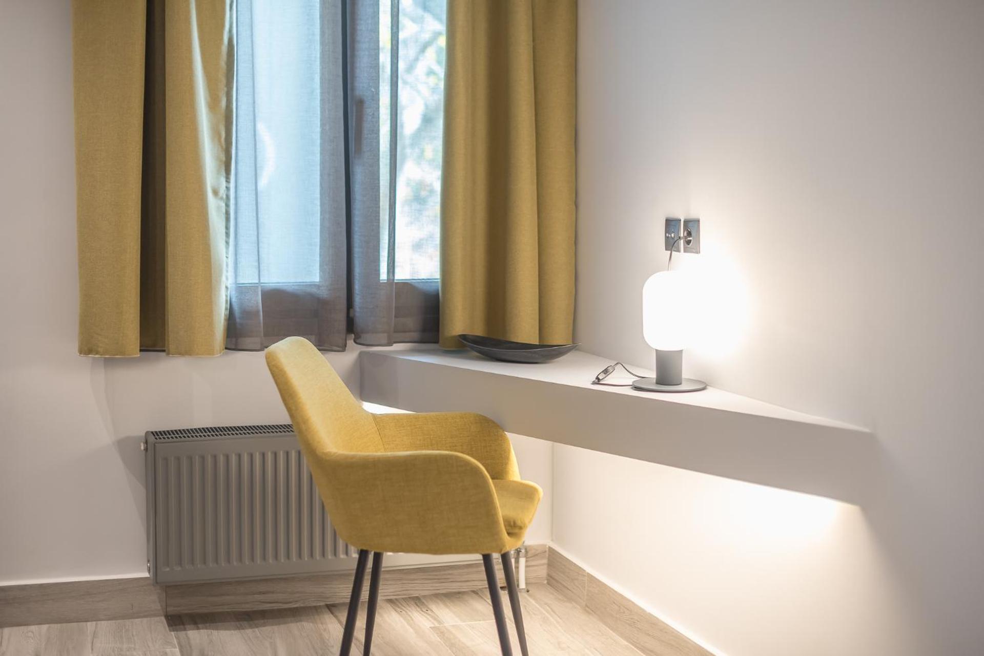 Junior Suite with Garden View