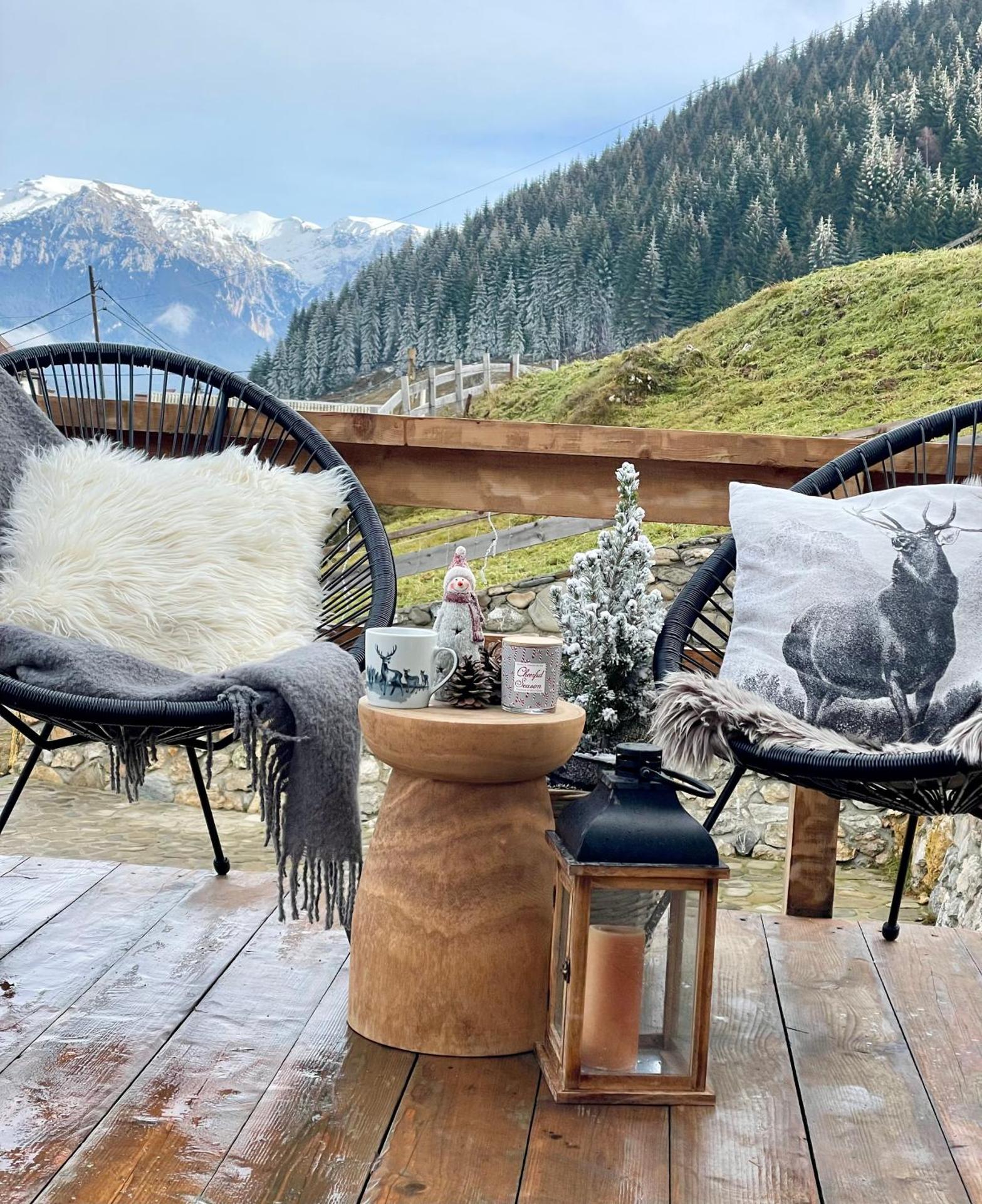 Casa de Sub Munte Fundata