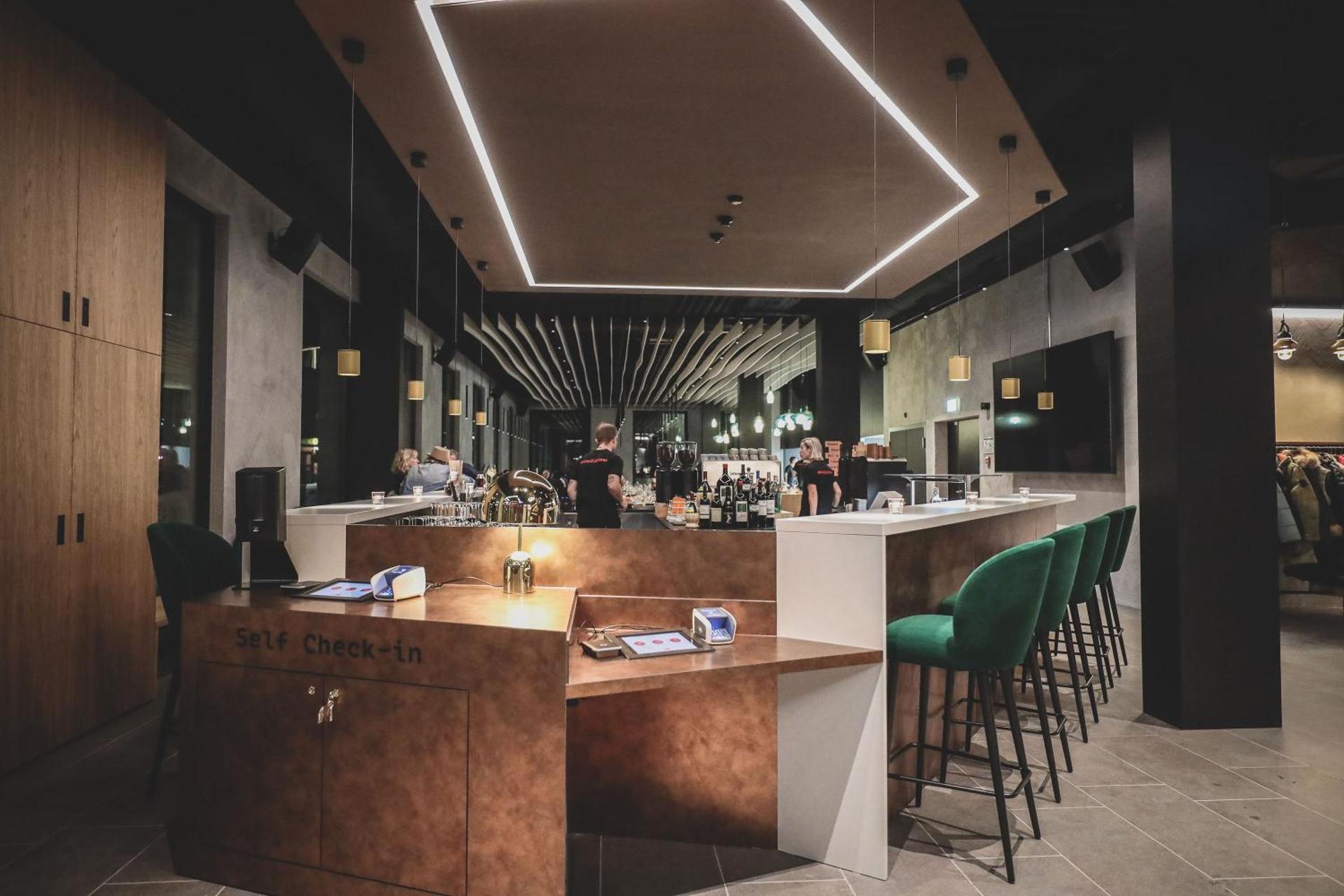 Restaurant/places to eat