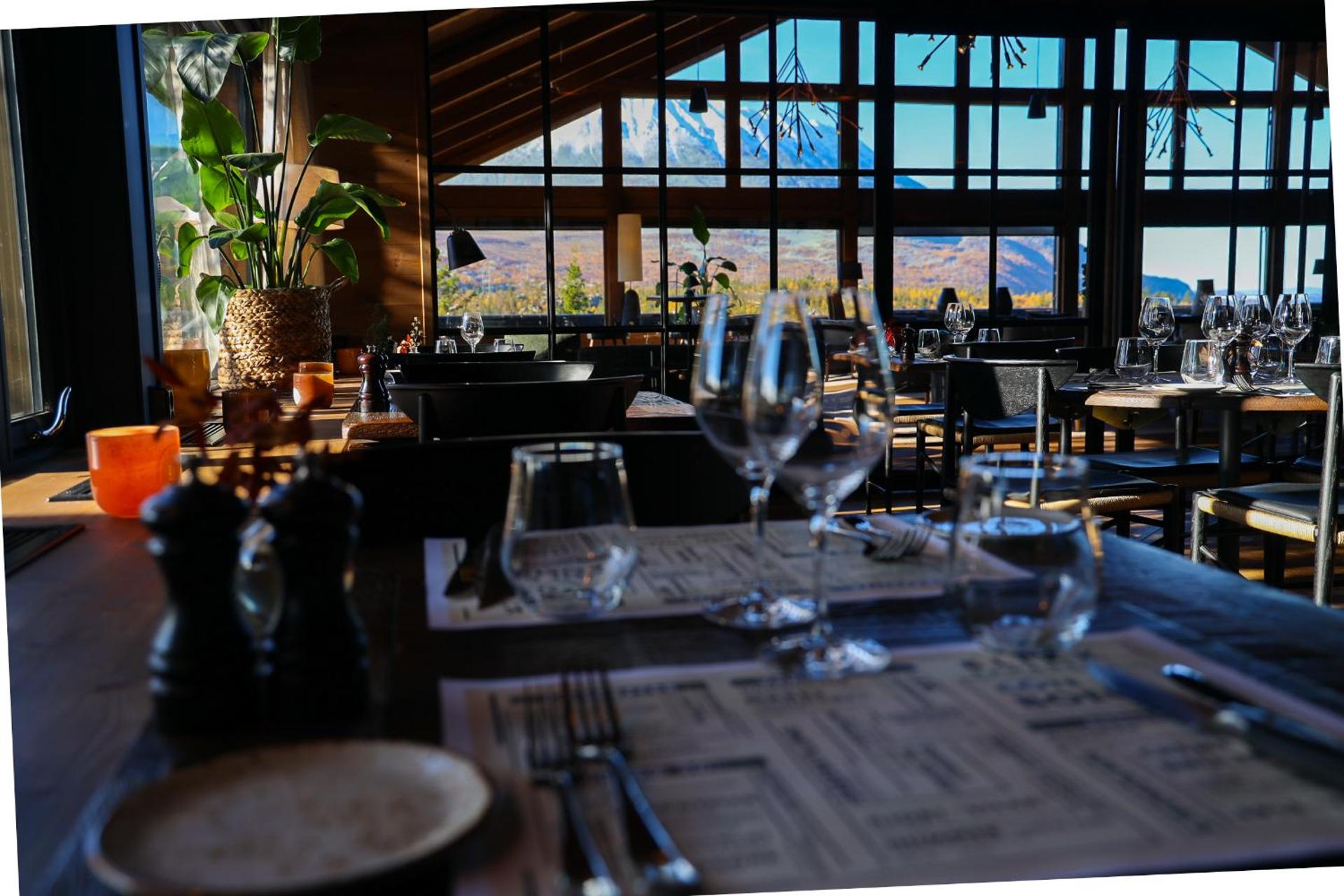 Restaurant/places to eat