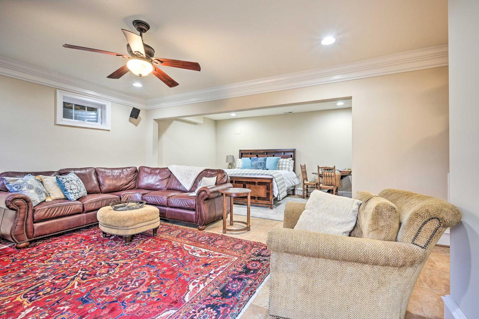 Boonsboro Studio with Wood-Burning Fire Pit!